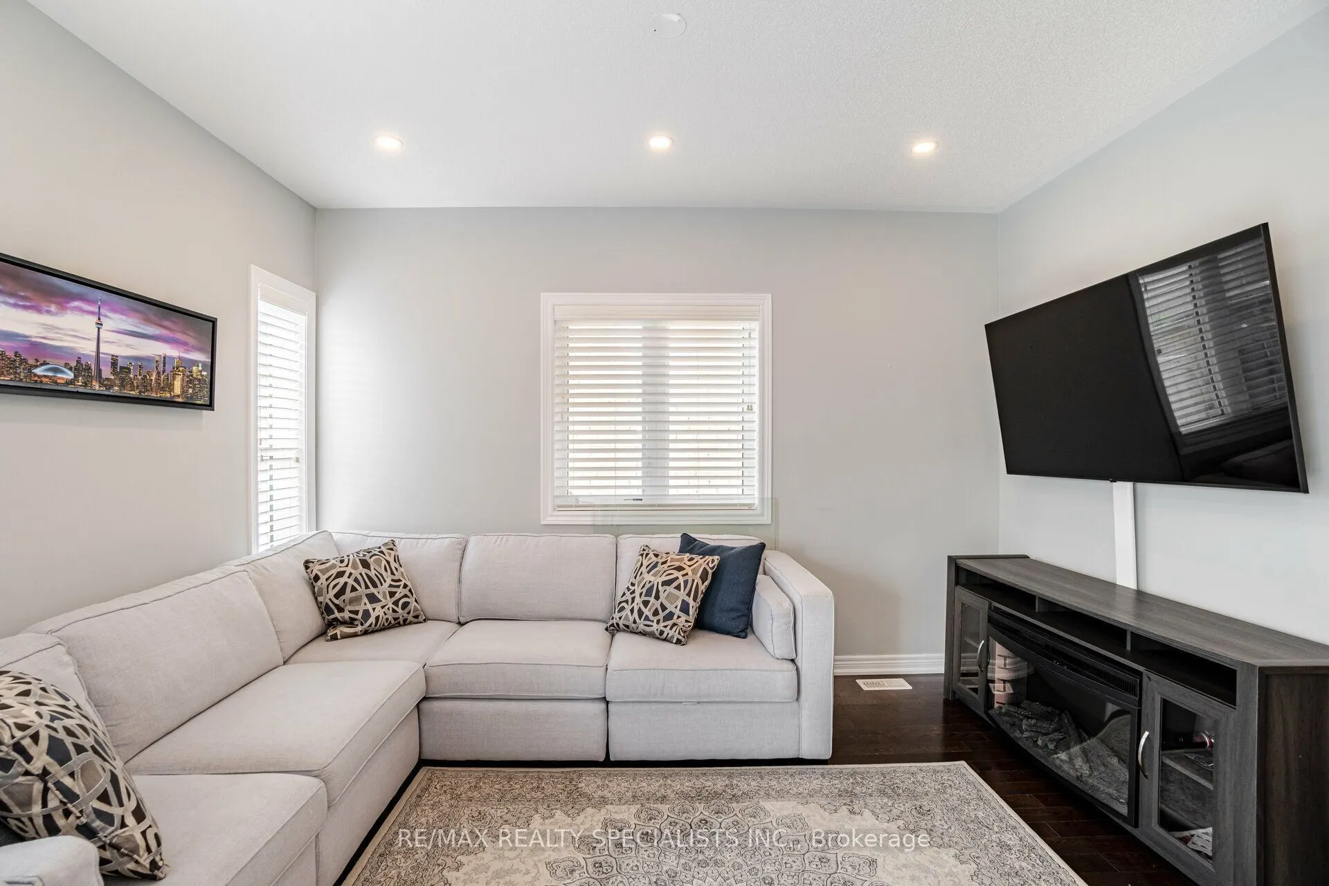 93 Yardley Crescent