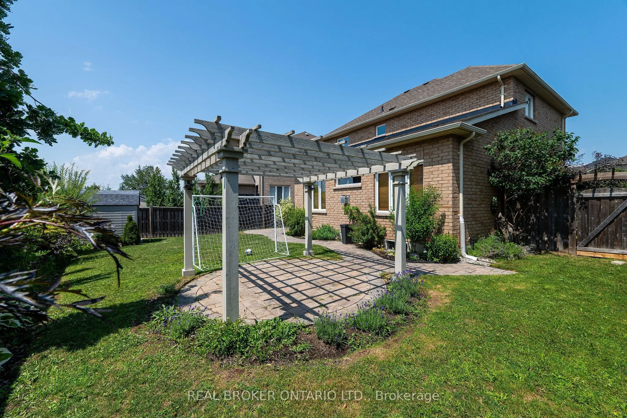 636 Serafini Crescent