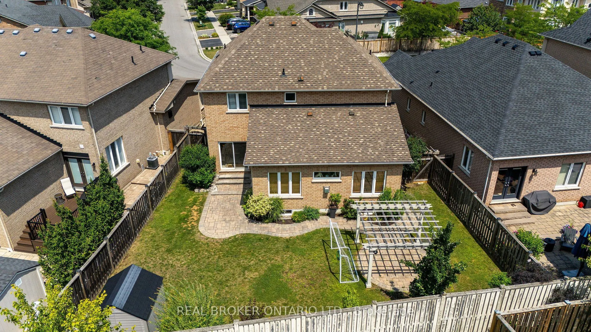 636 Serafini Crescent