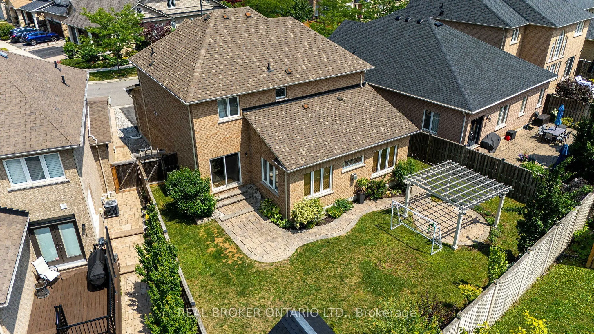 636 Serafini Crescent