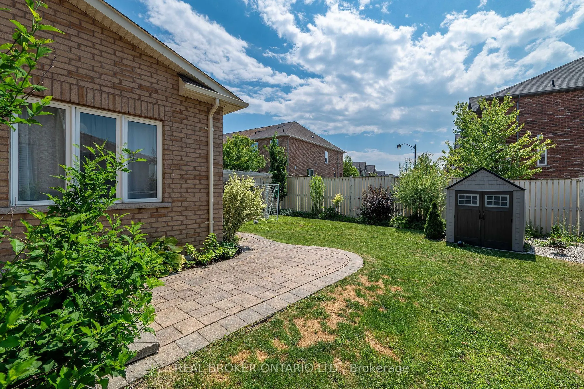 636 Serafini Crescent