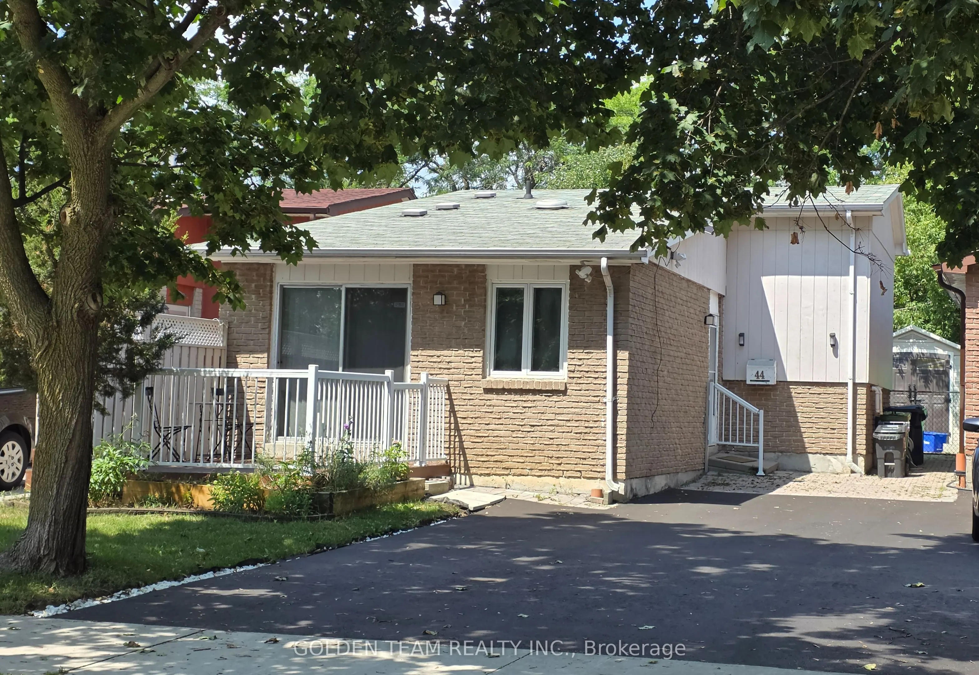 44 Cobbler Crescent
