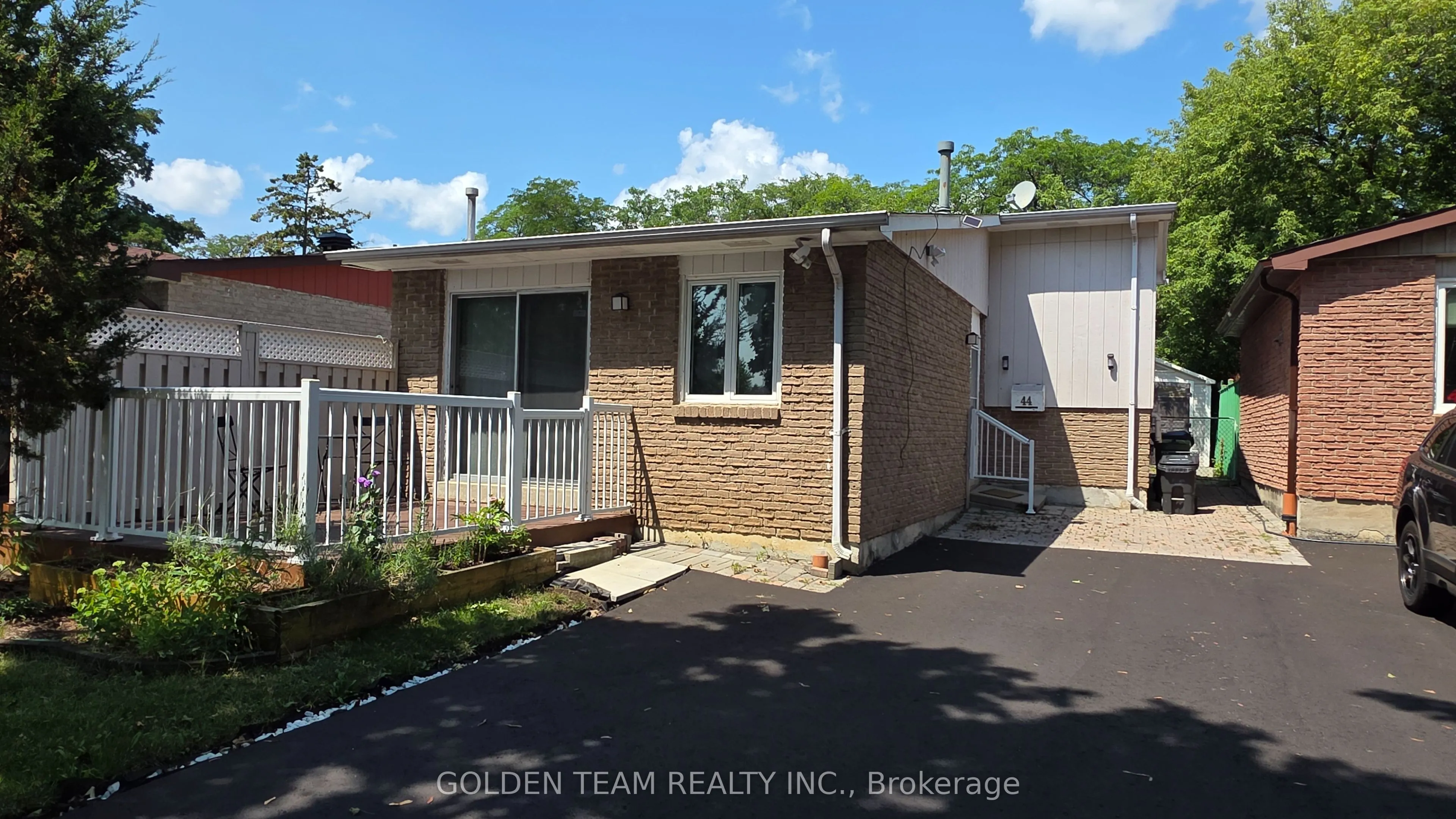 44 Cobbler Crescent