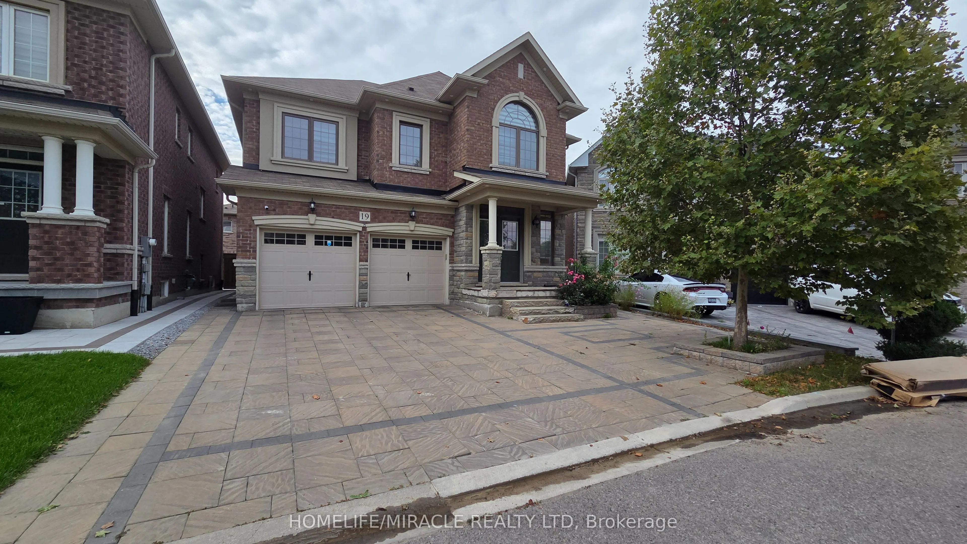 19 Belgium Crescent