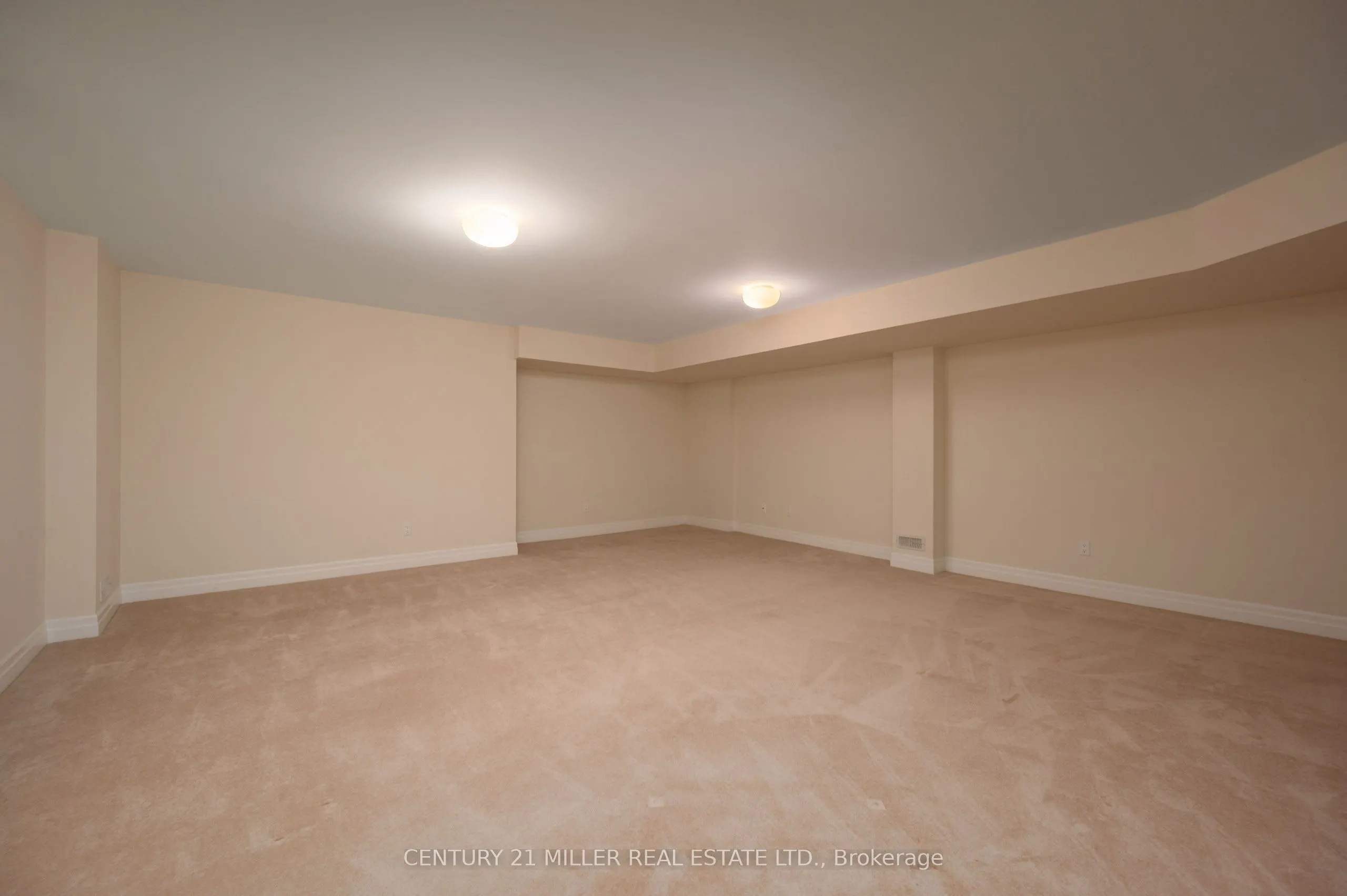 2369 Ontario Street #26