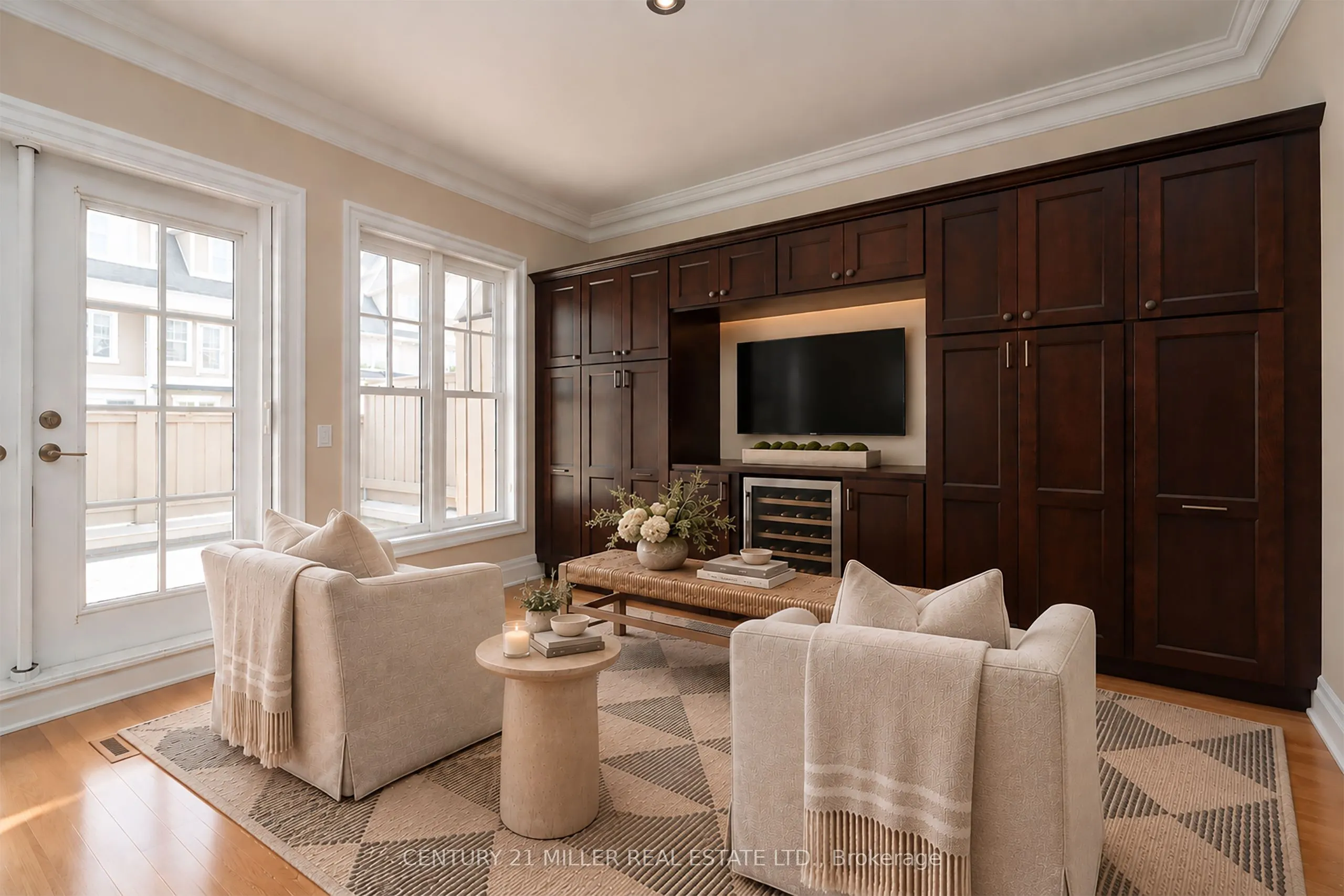 2369 Ontario Street #26