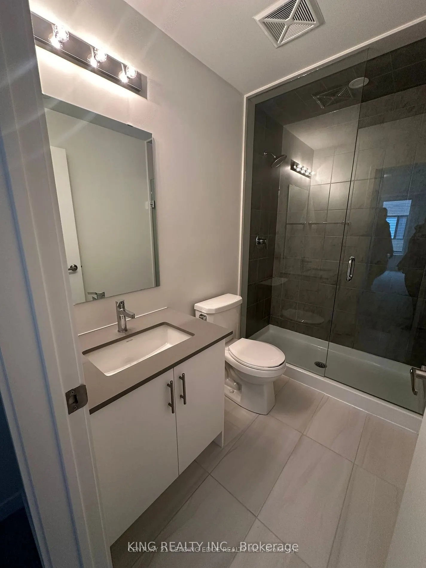 3409 Ridgeway Drive #32