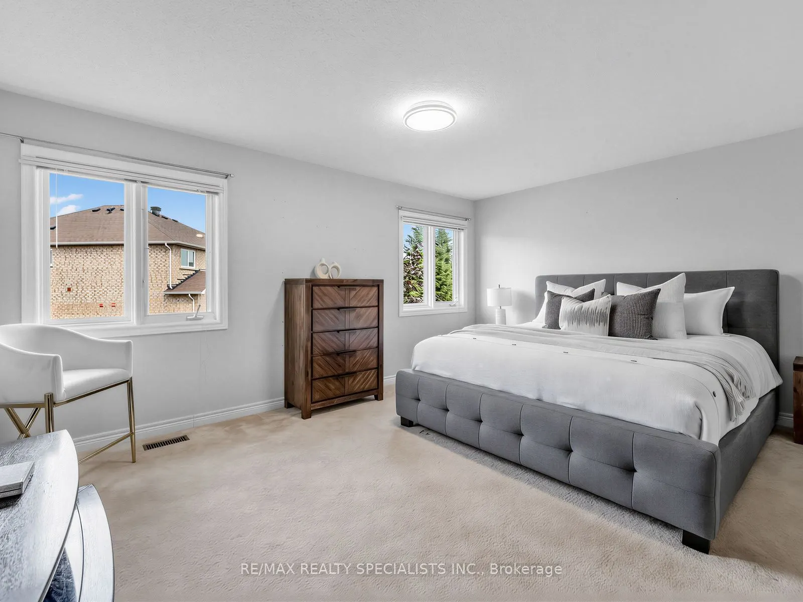 491 Willmott Crescent