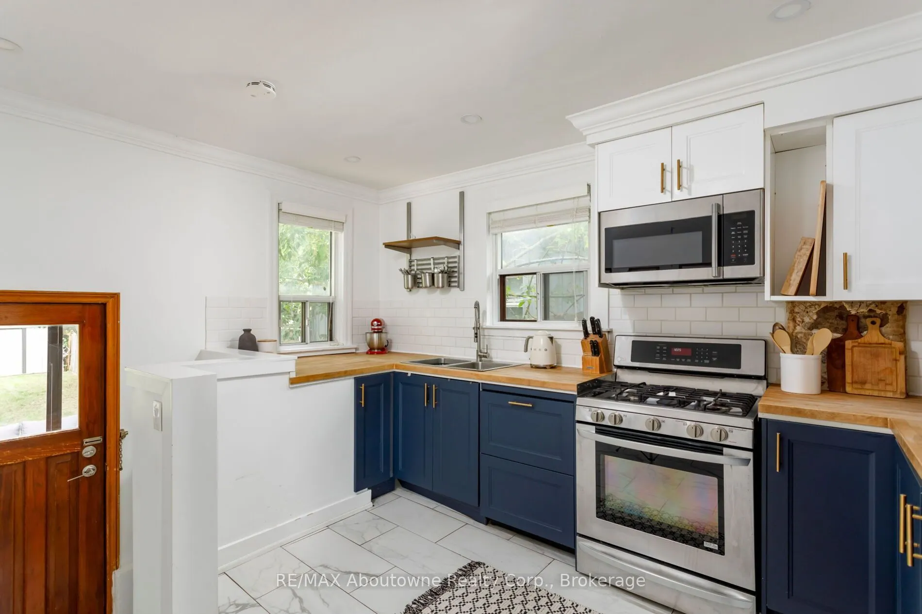 851 Fourth Street