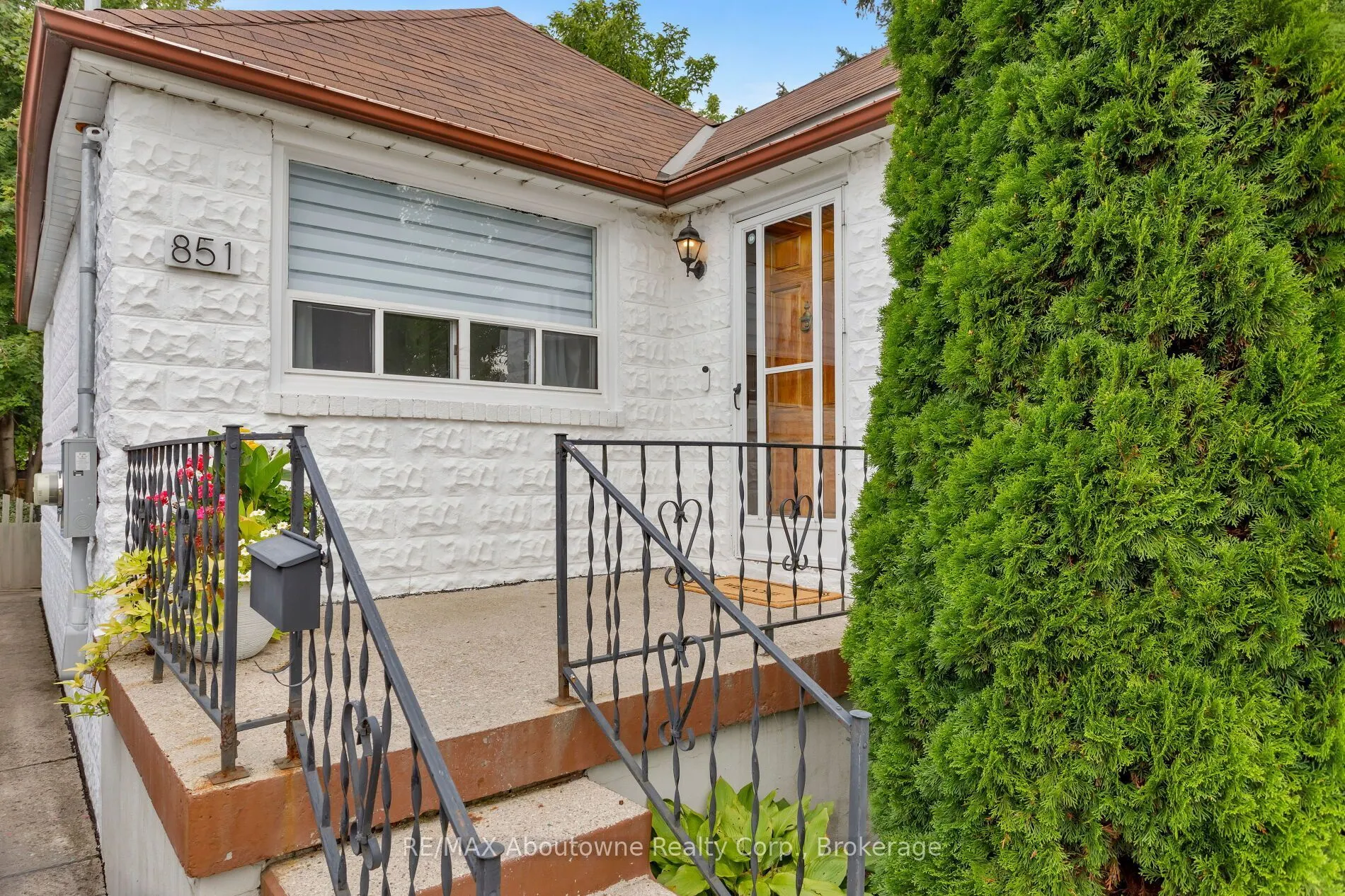 851 Fourth Street