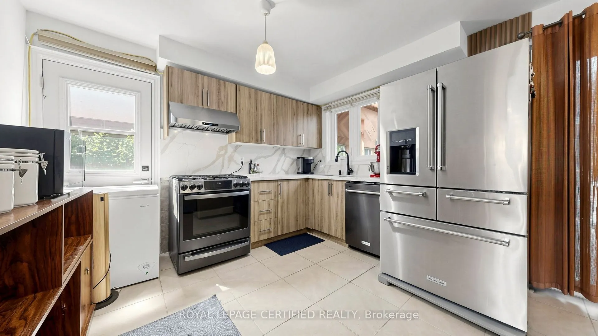 3847 Morning Star Drive