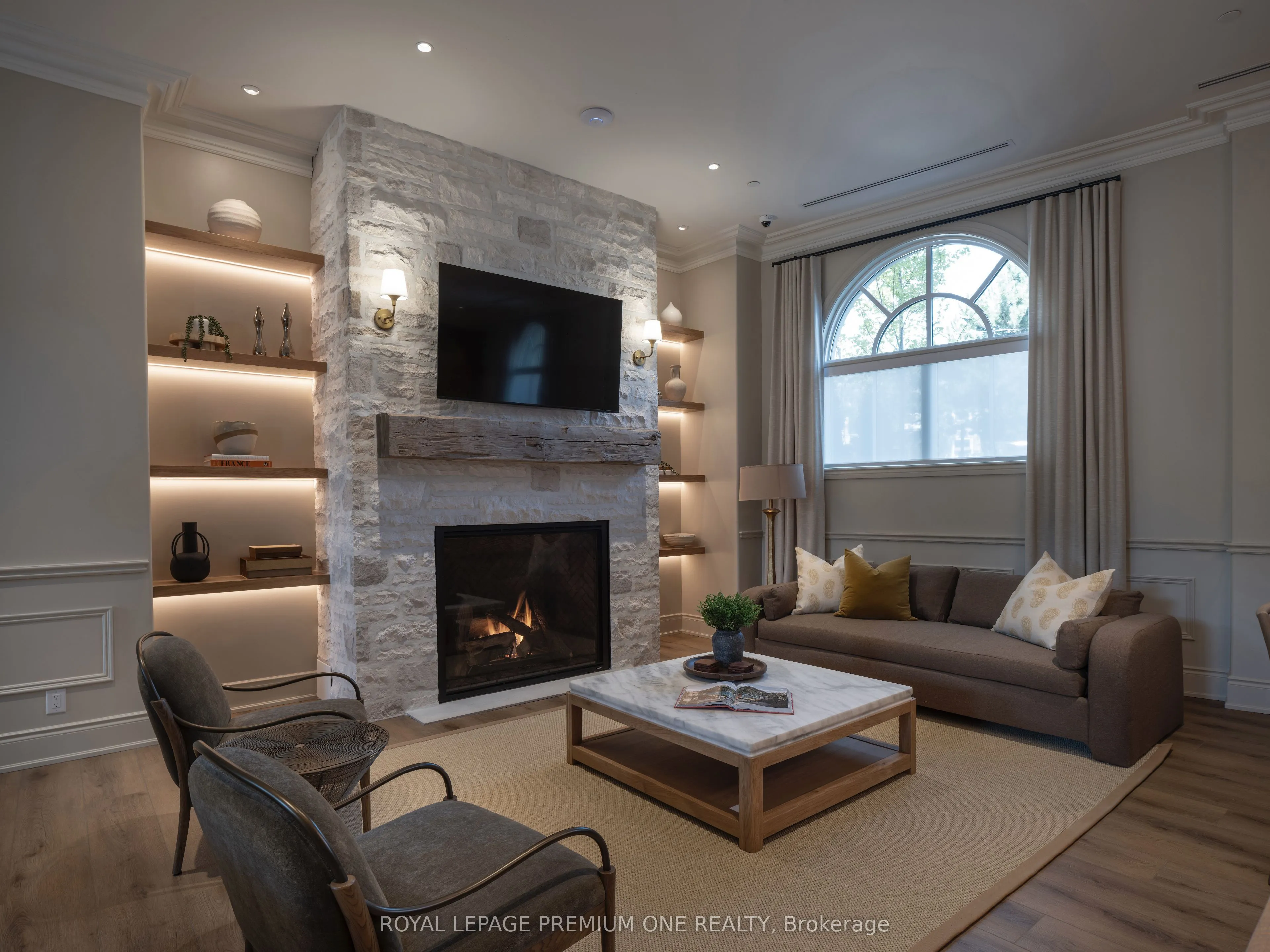 38 Earlington Avenue #PH11