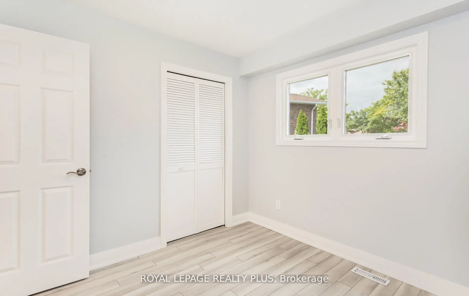 2844 Kingsberry Crescent #Rear
