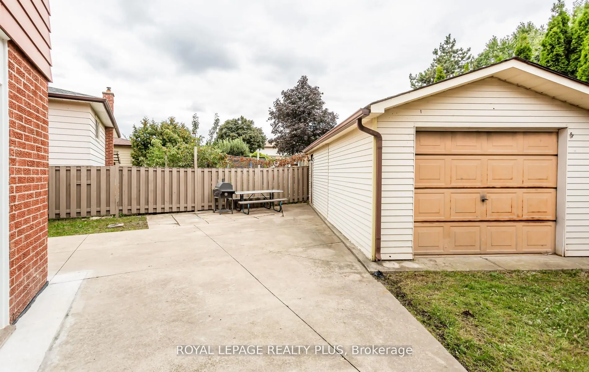 2844 Kingsberry Crescent #Rear