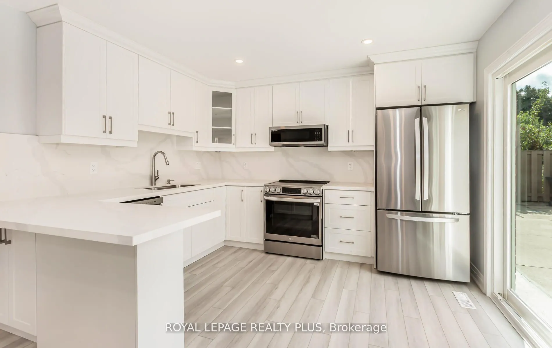 2844 Kingsberry Crescent #Rear