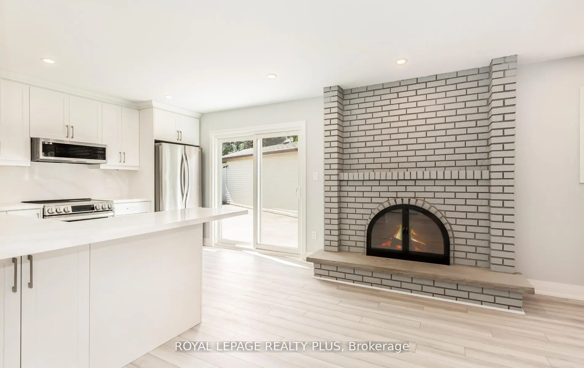 2844 Kingsberry Crescent #Rear