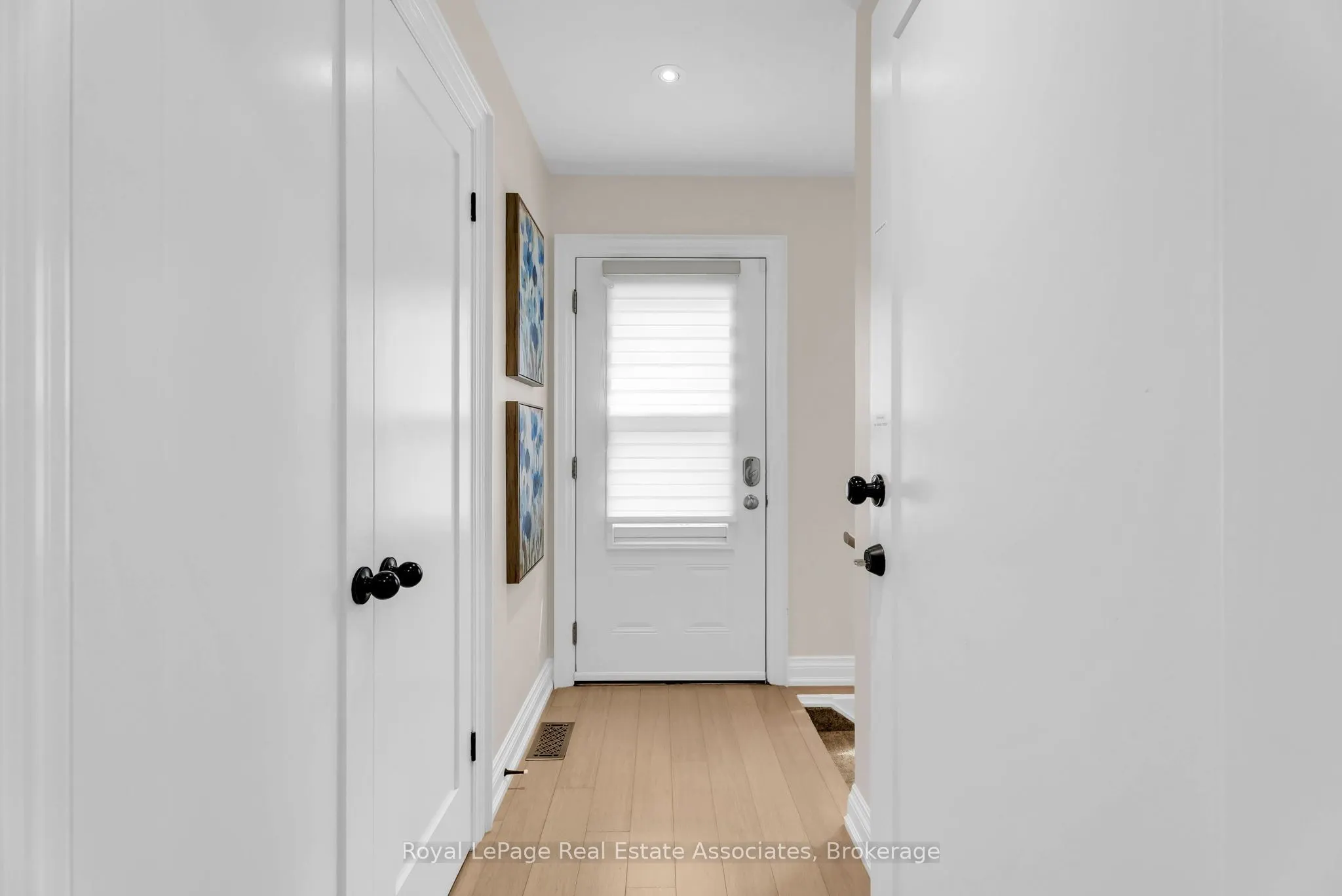 11 Churchill Crescent