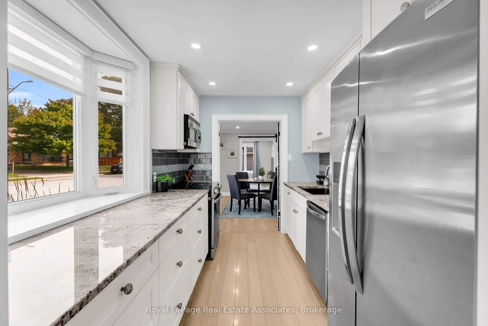 11 Churchill Crescent