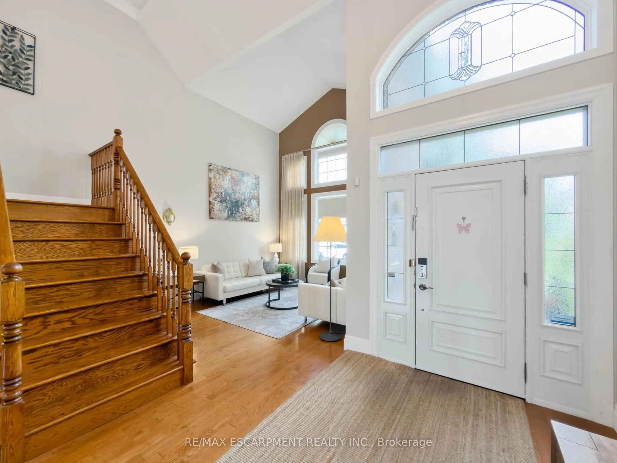 1396 Thorncrest Crescent