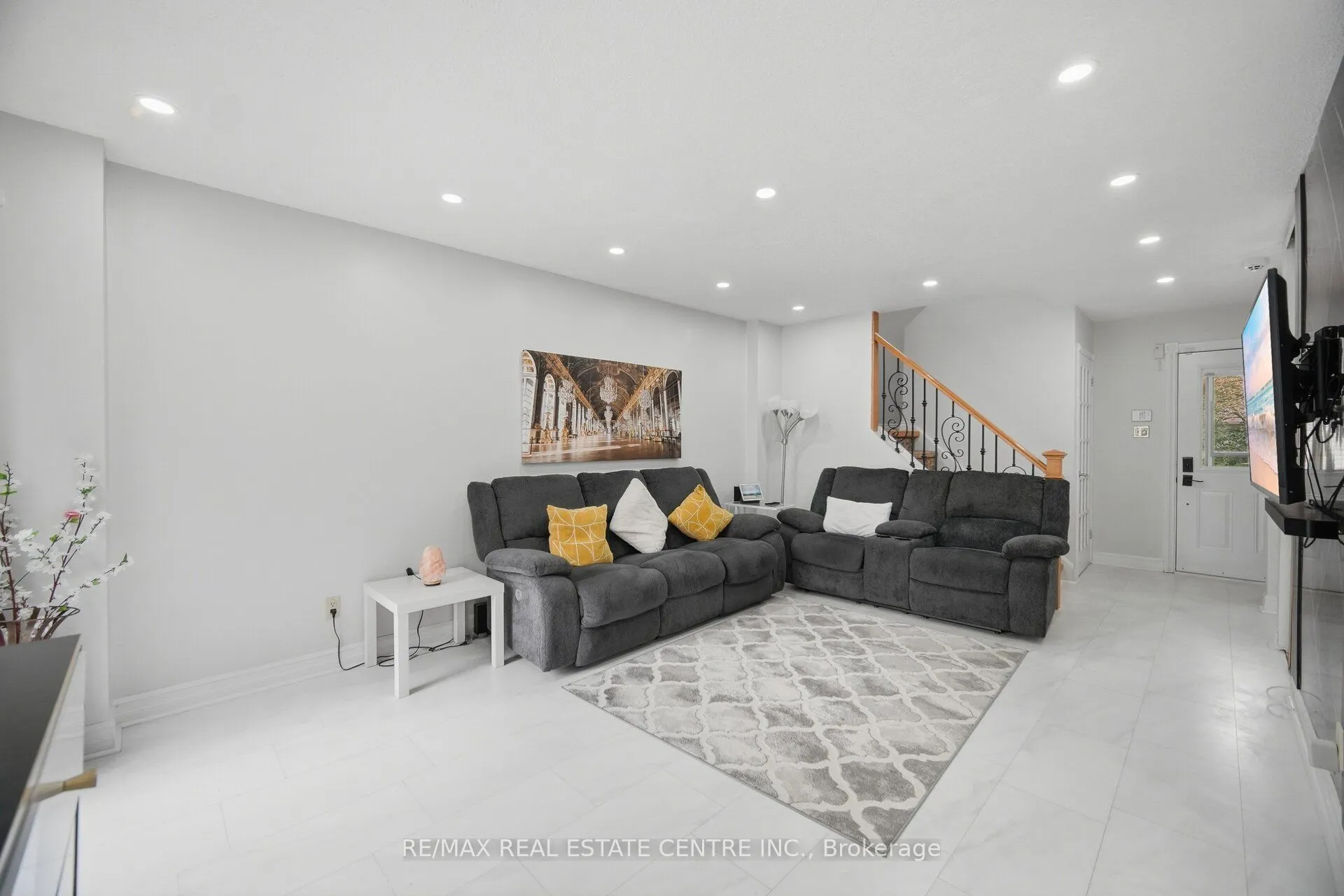 13 Dalzell Avenue