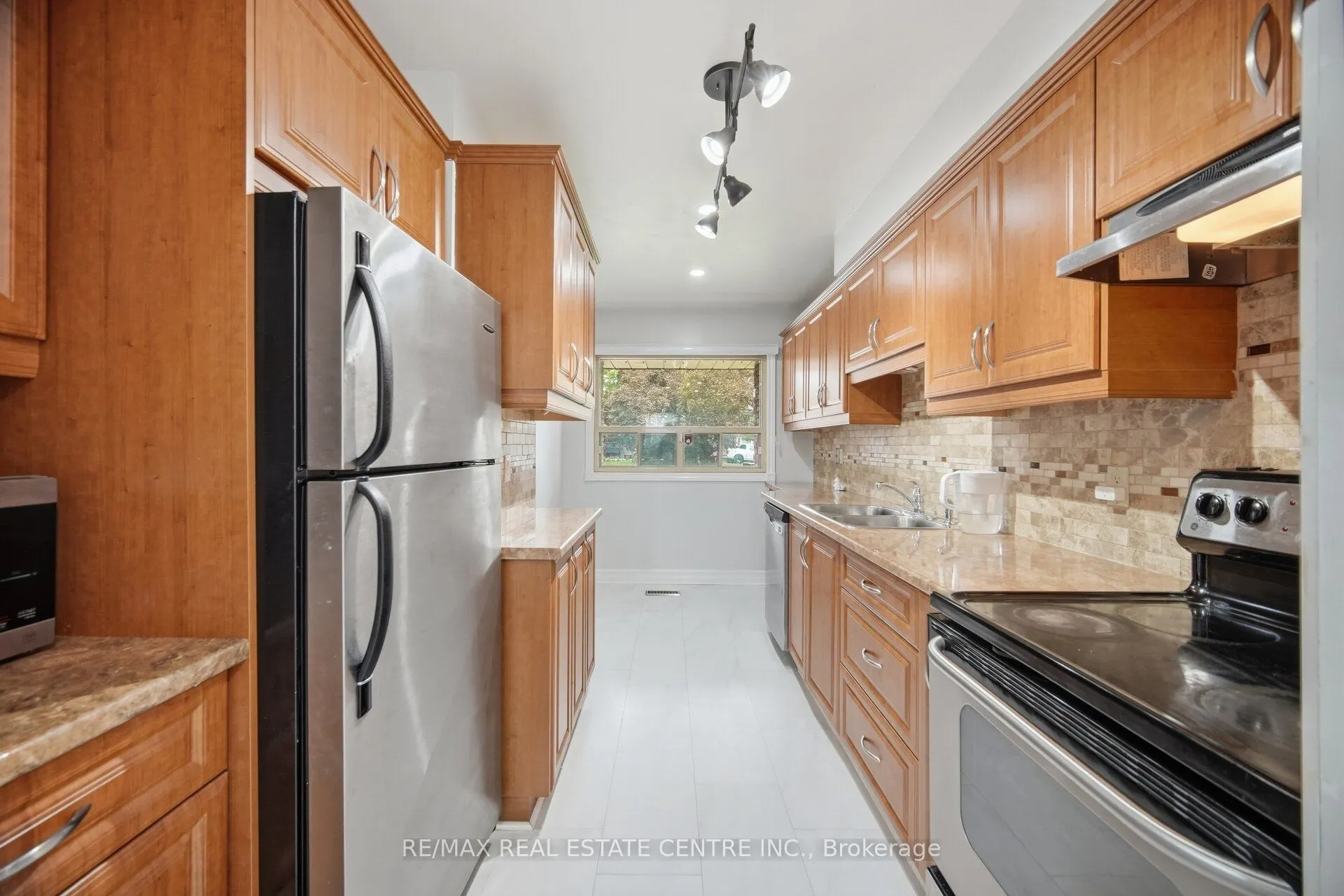 13 Dalzell Avenue