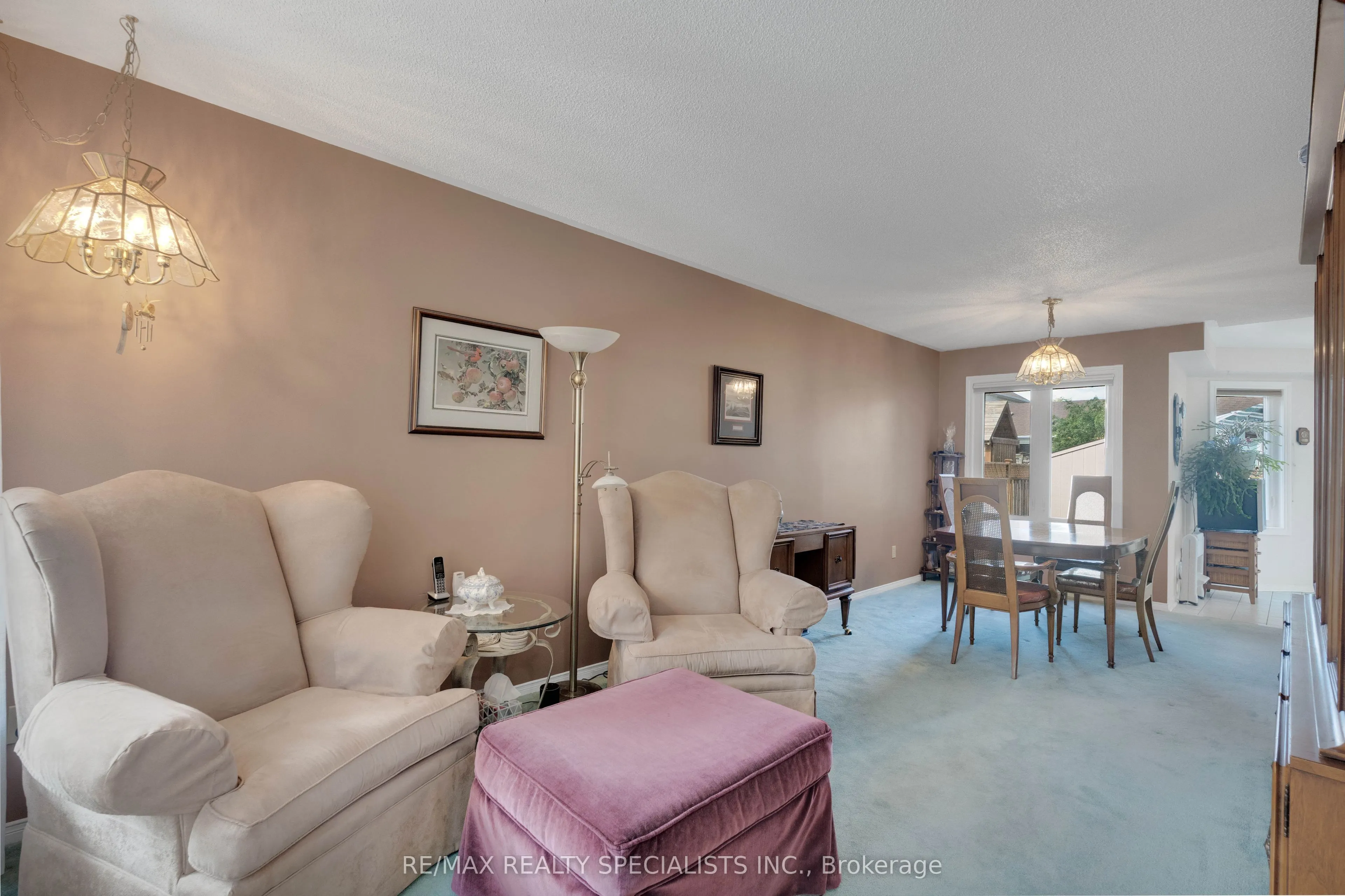 20 Mccullough Crescent