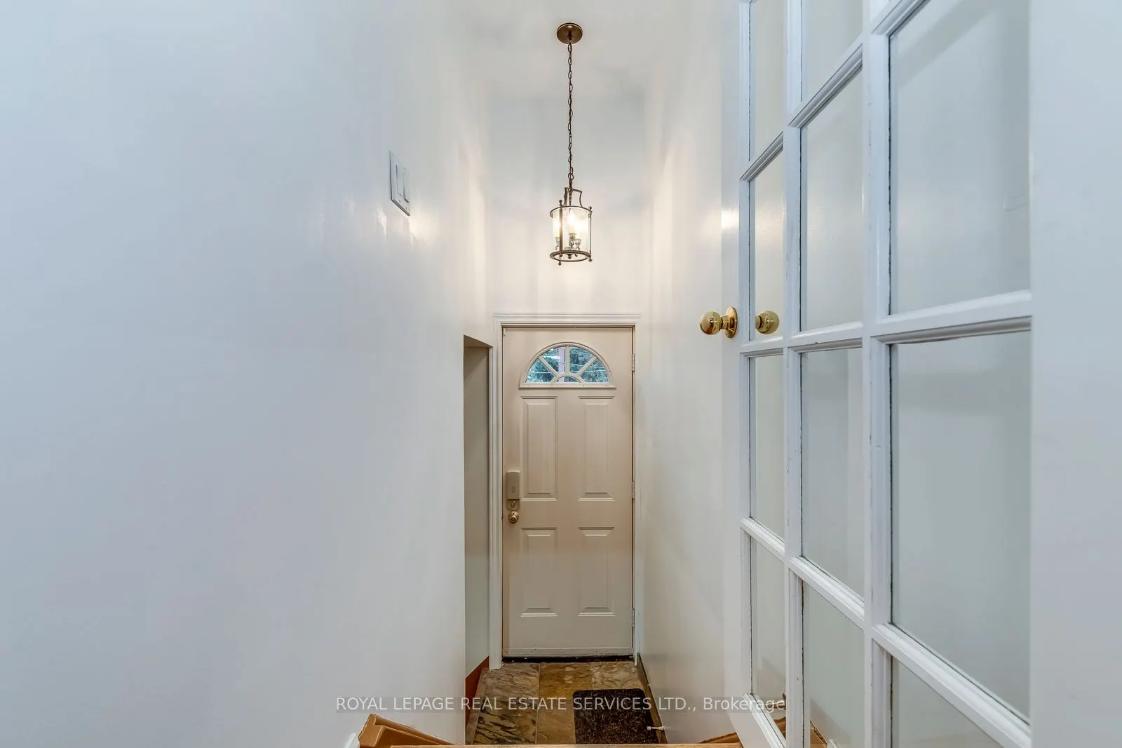 1607 Ewald Road