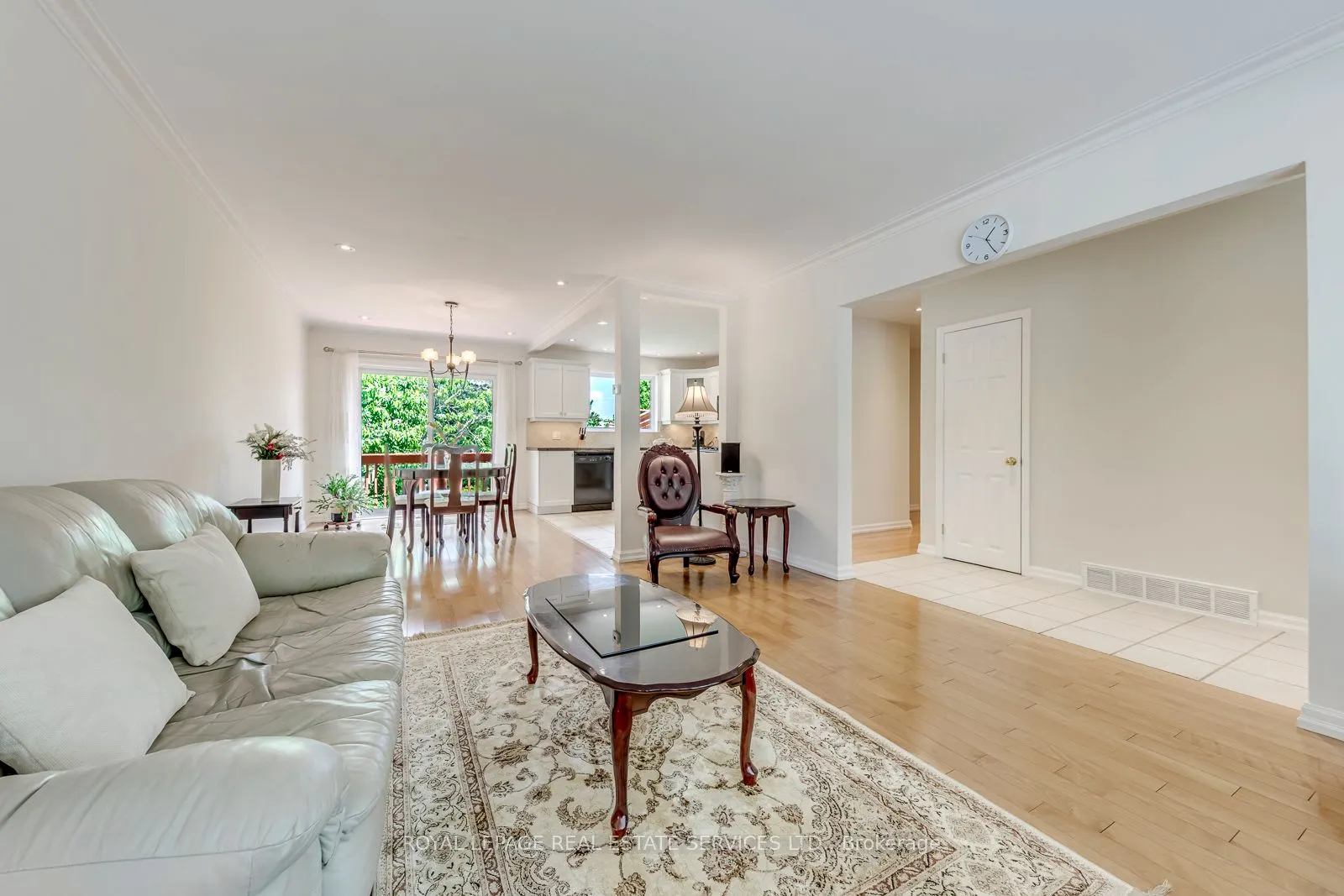 1607 Ewald Road