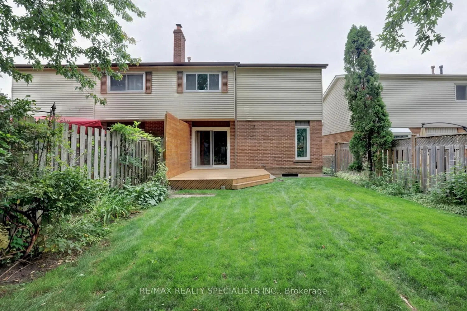 2442 Basswood Crescent