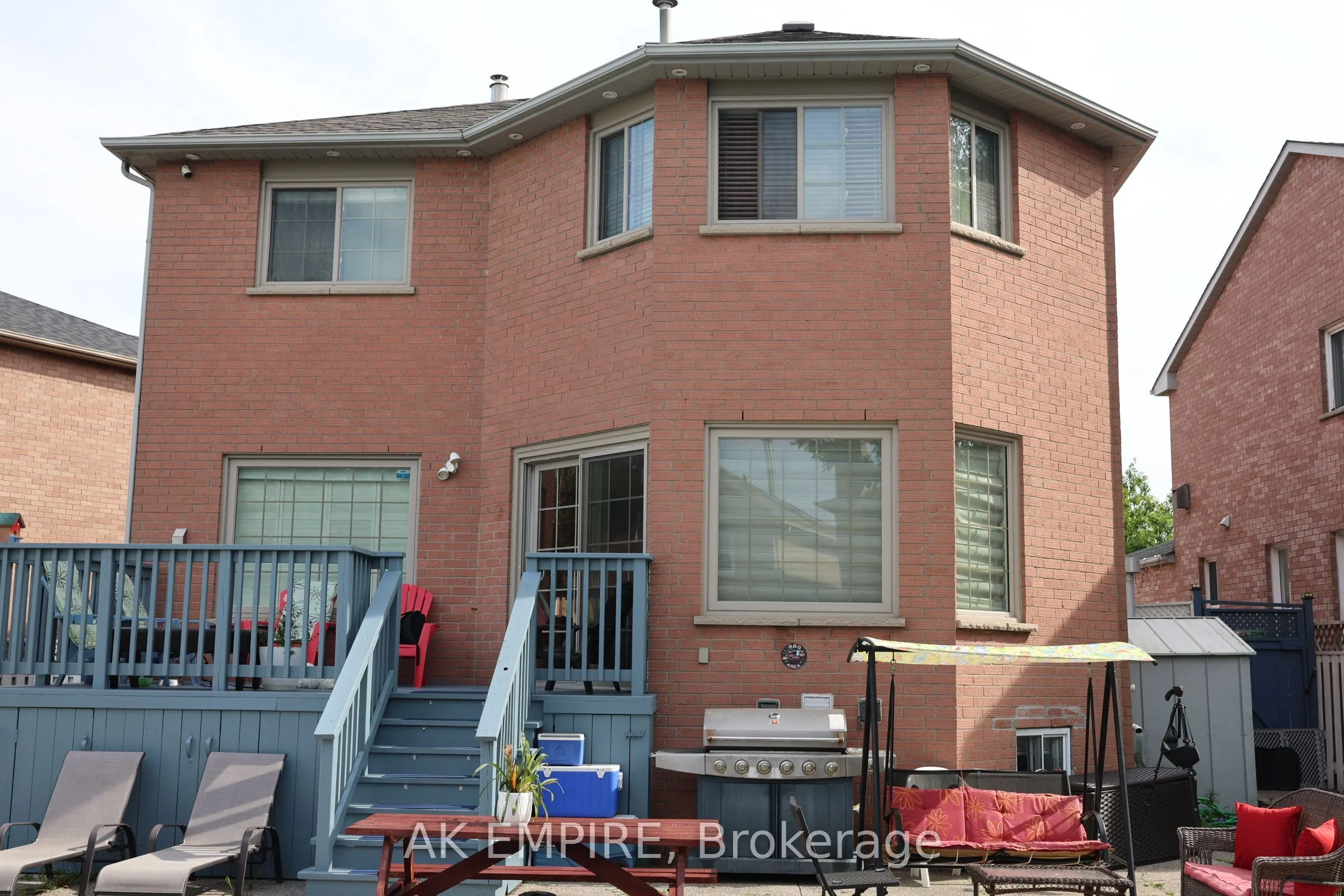 22 Novella Place