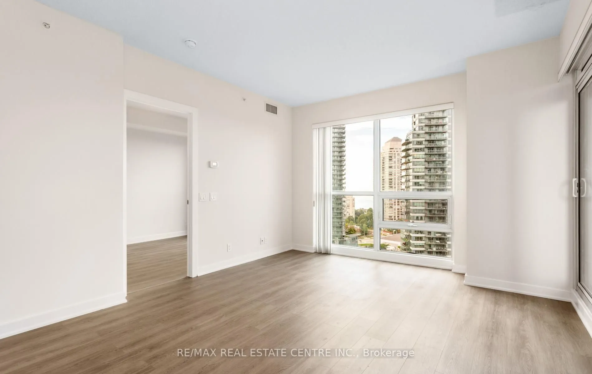 2220 Lakeshore Boulevard W #1602