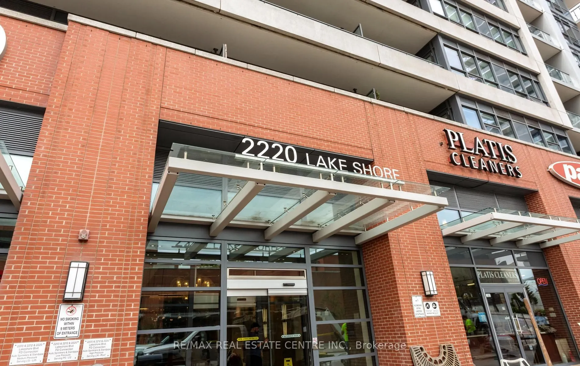 2220 Lakeshore Boulevard W #1602