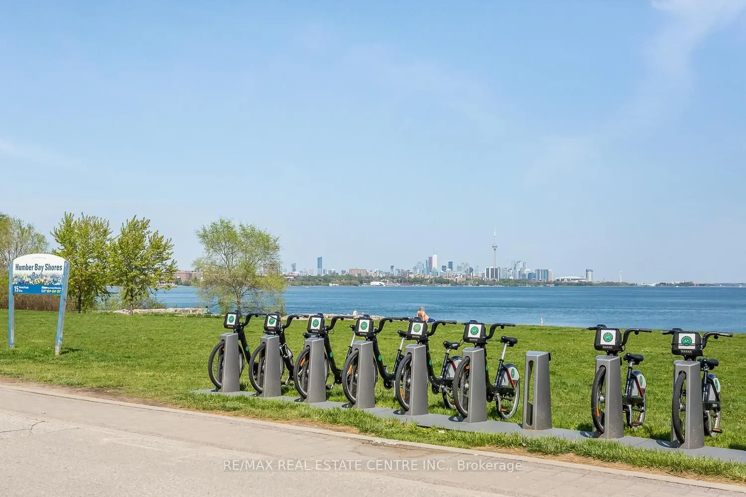 2220 Lakeshore Boulevard W #1602