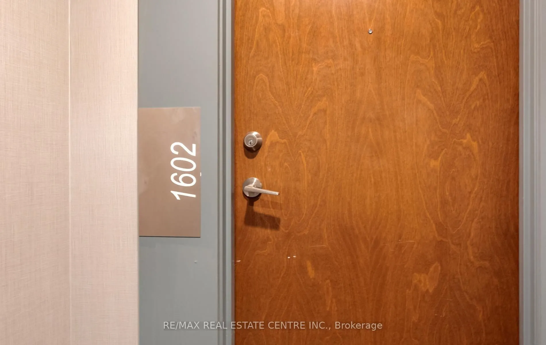 2220 Lakeshore Boulevard W #1602
