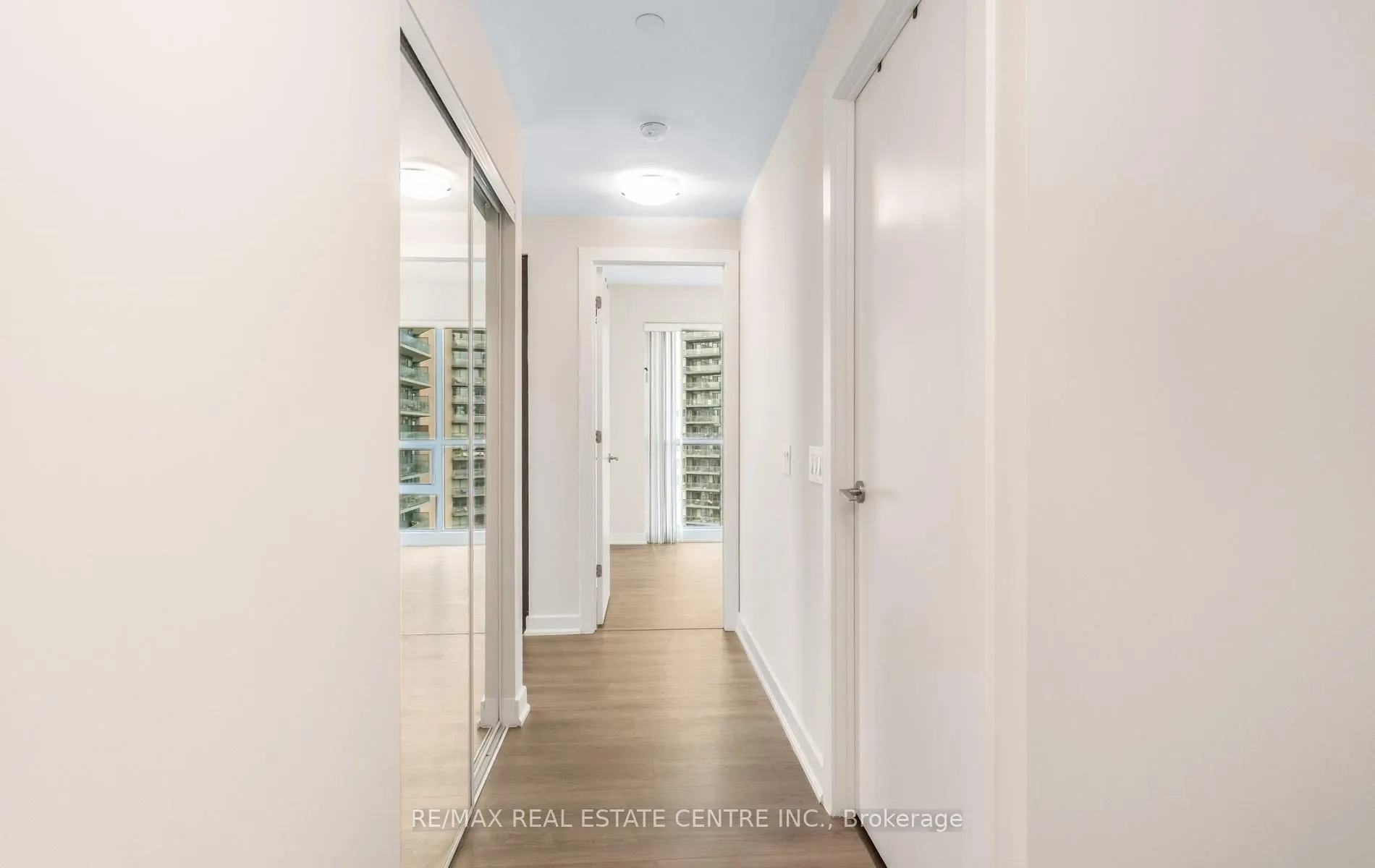 2220 Lakeshore Boulevard W #1602