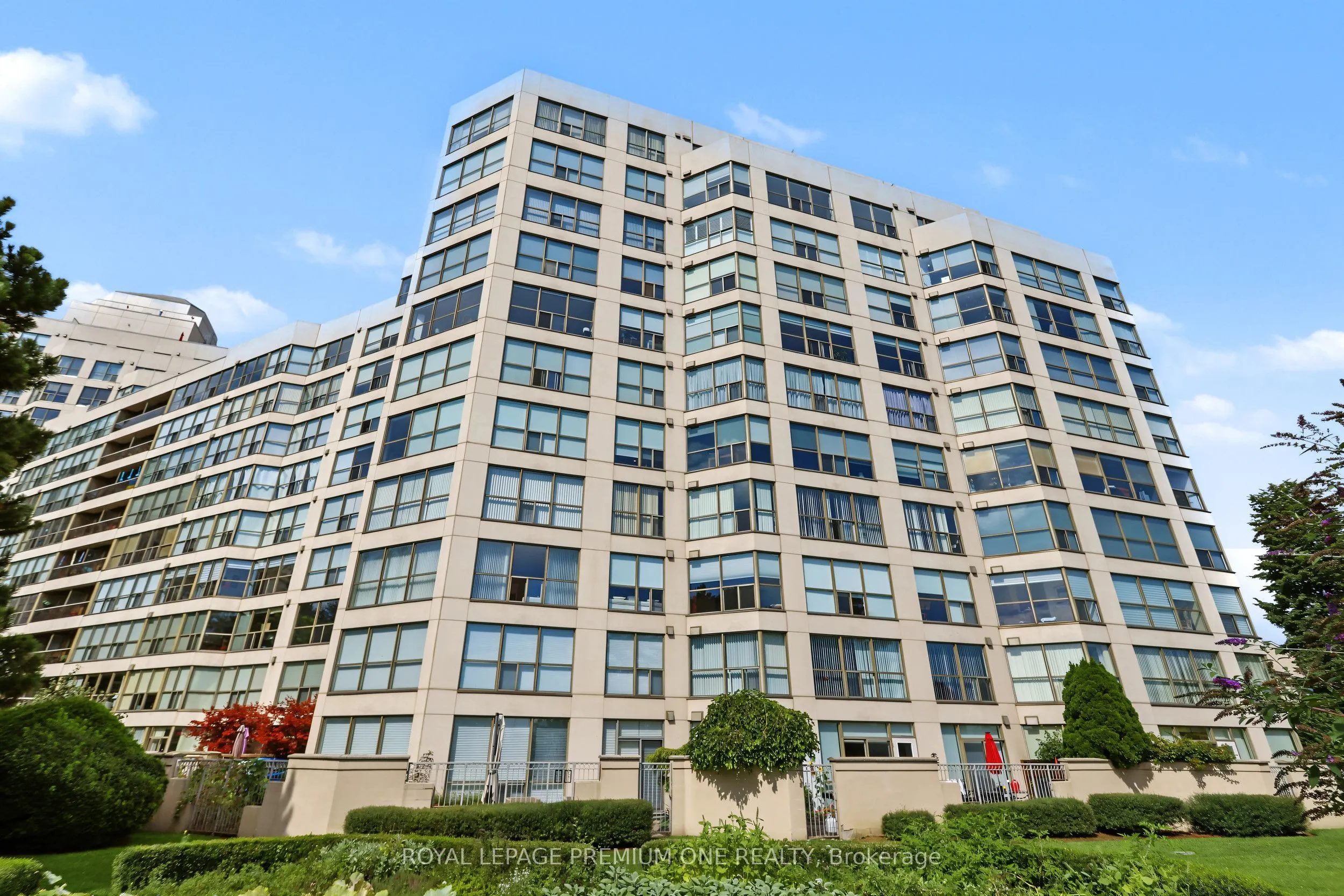 2267 Lake Shore Boulevard #410