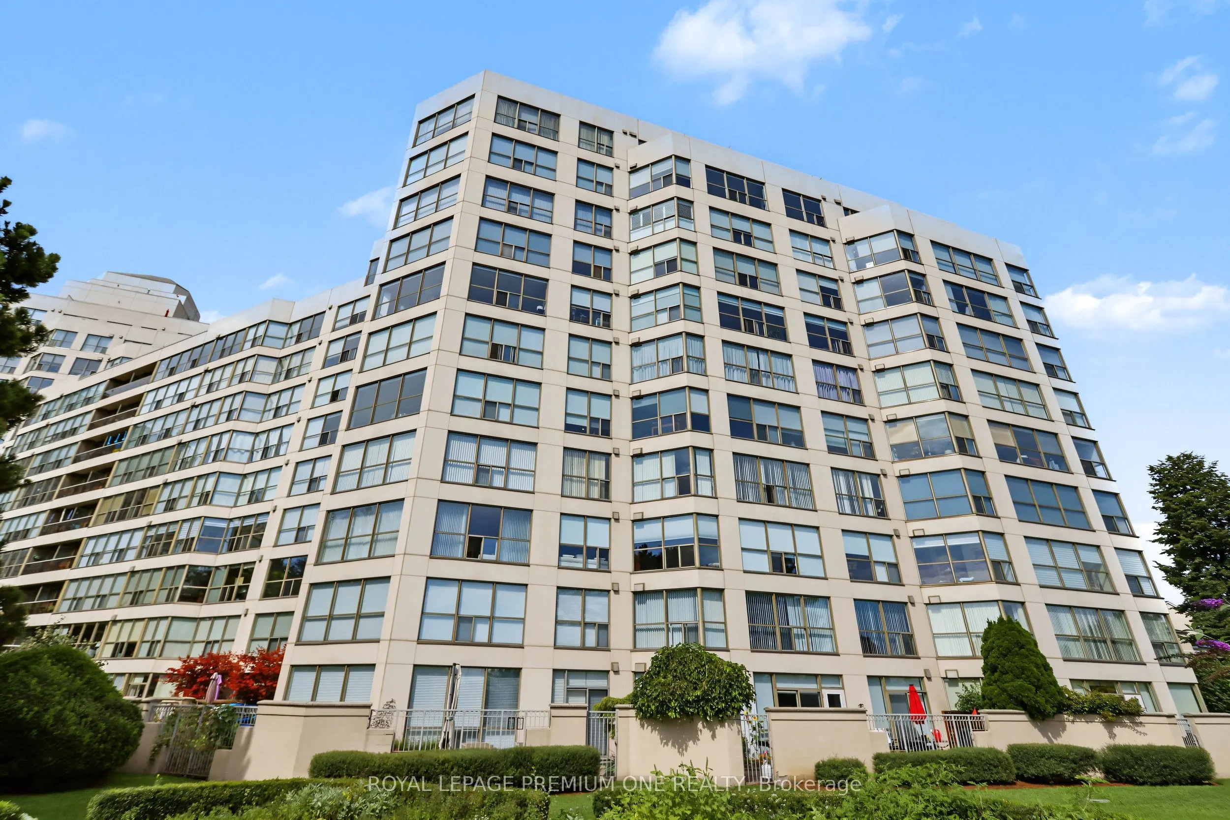2267 Lake Shore Boulevard #410