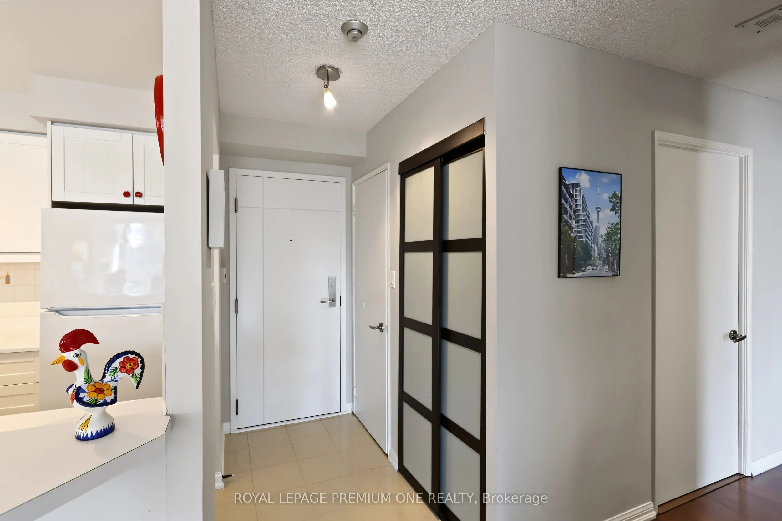 2267 Lake Shore Boulevard #410