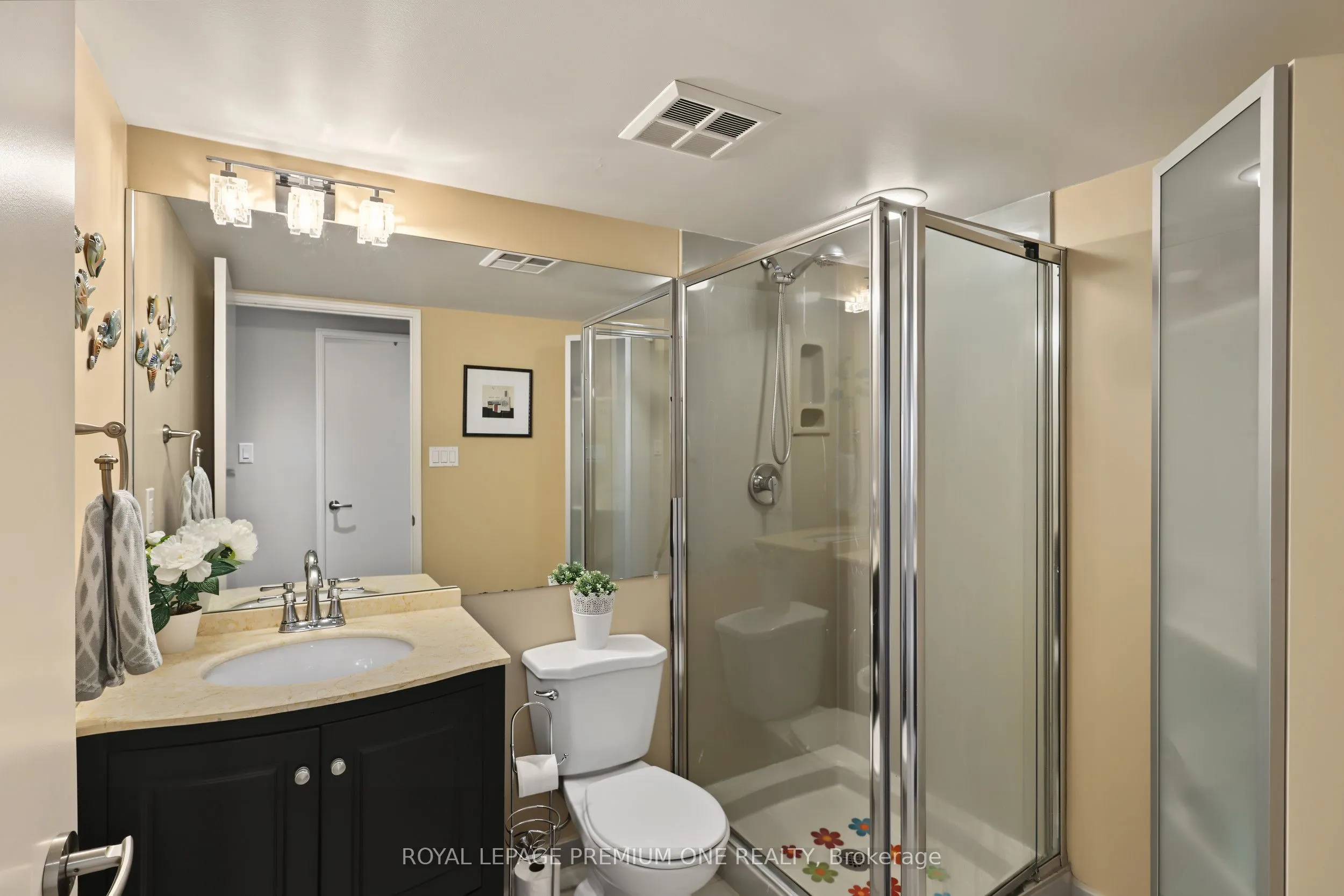 2267 Lake Shore Boulevard #410