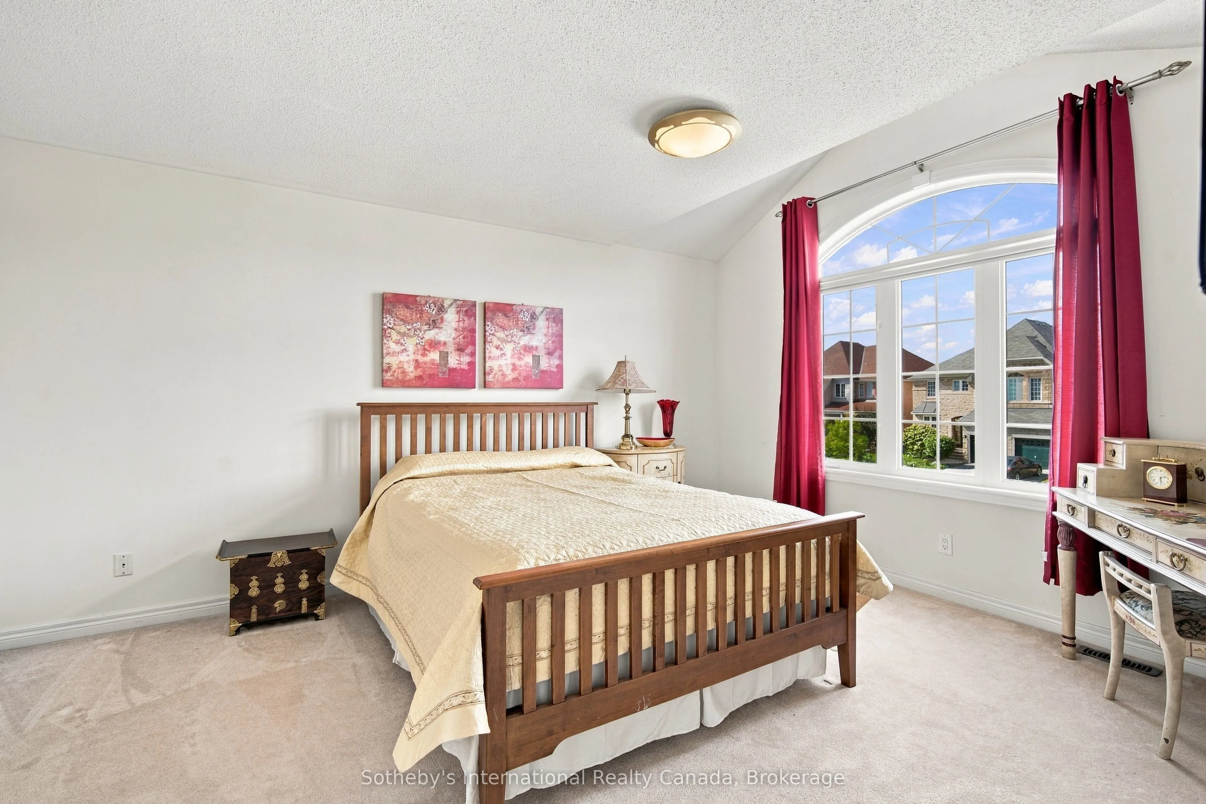 3352 Erin Centre Boulevard