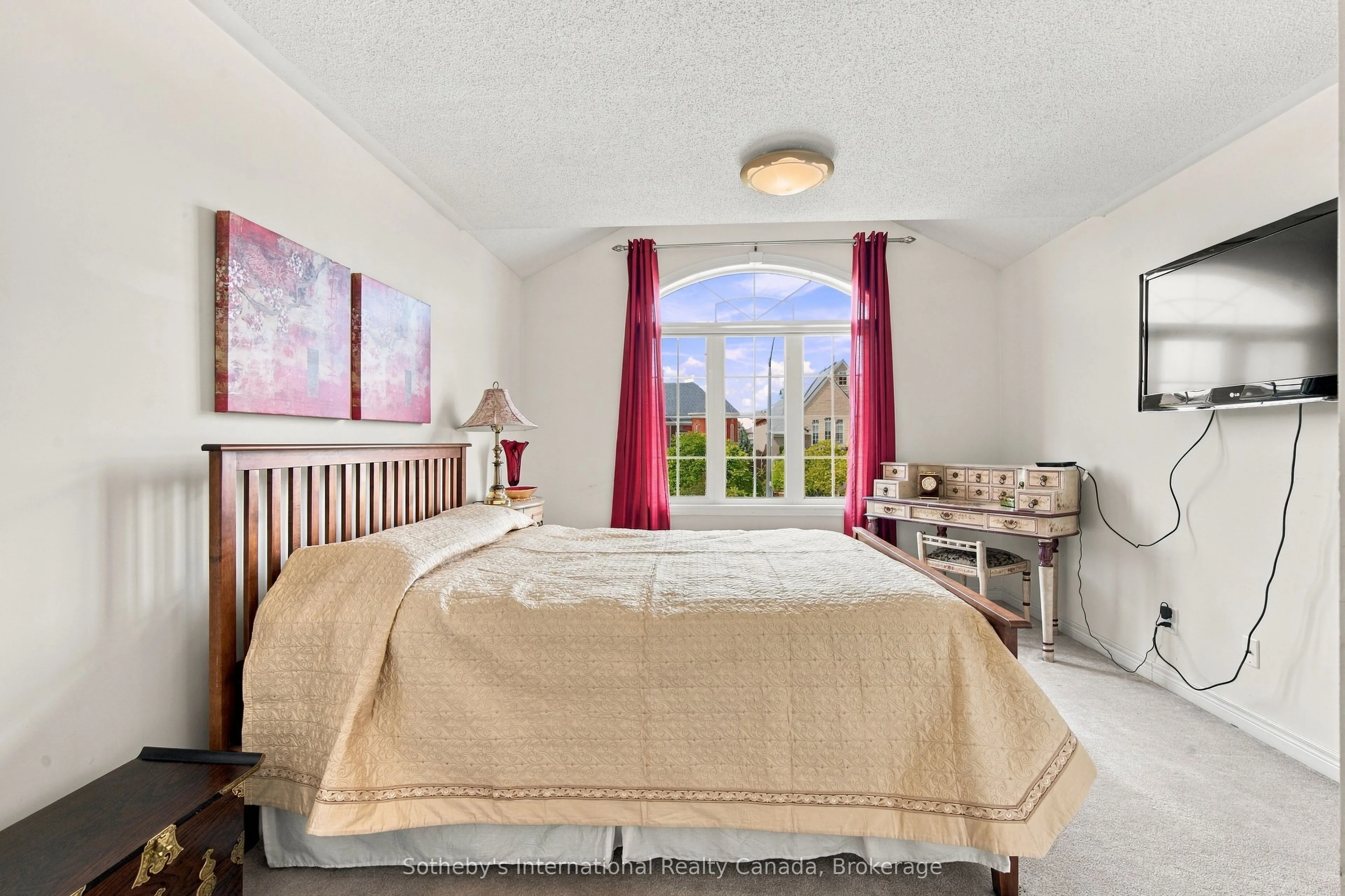3352 Erin Centre Boulevard