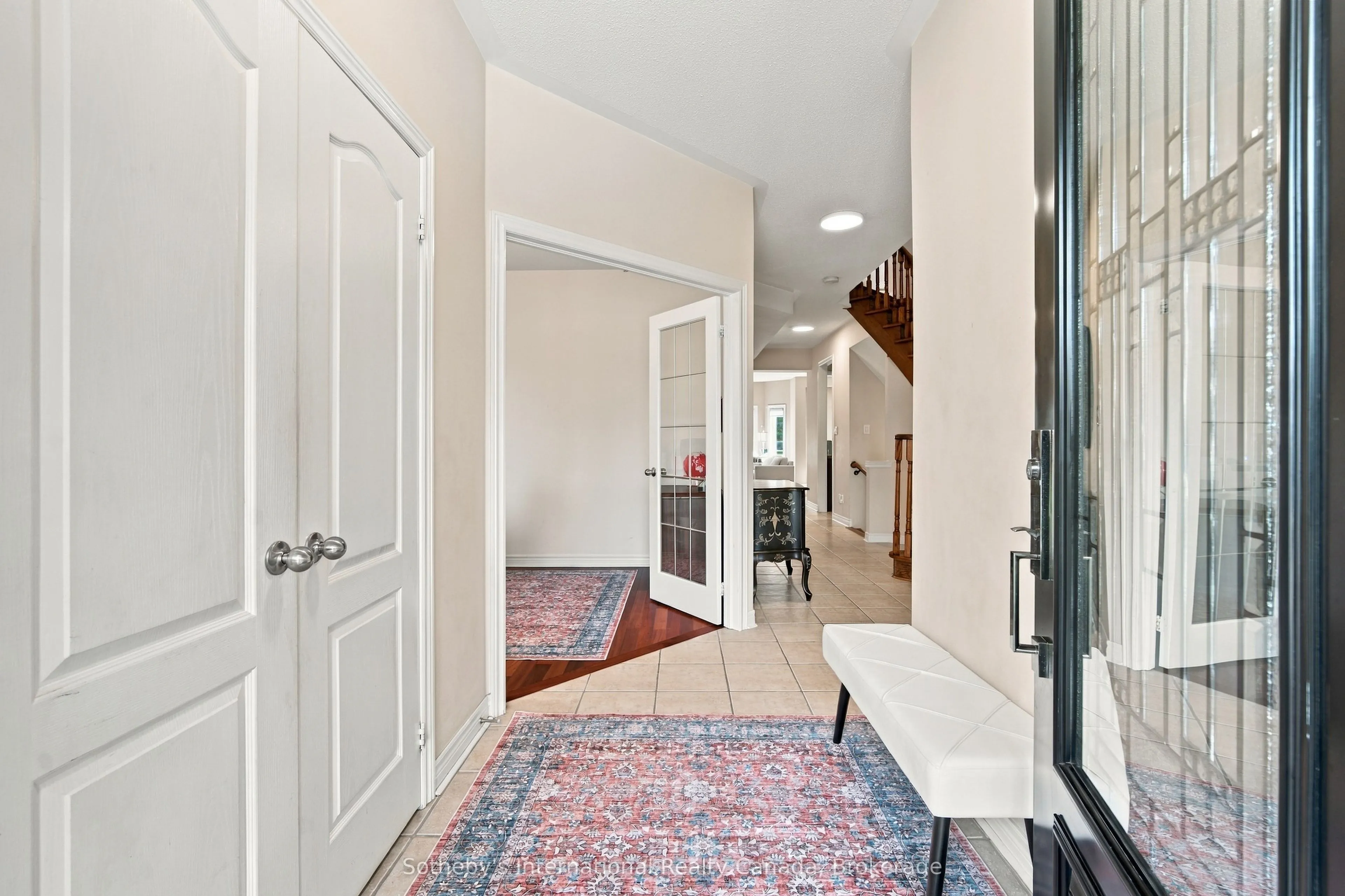 3352 Erin Centre Boulevard