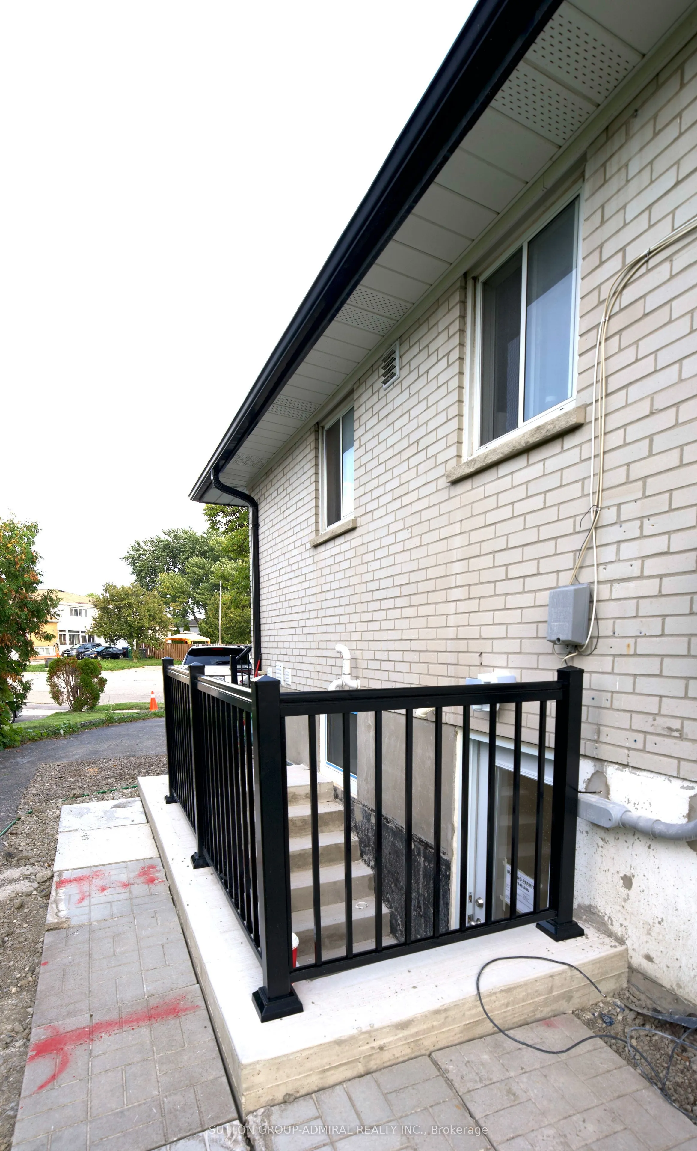1225 Verhoeven Court #Basement