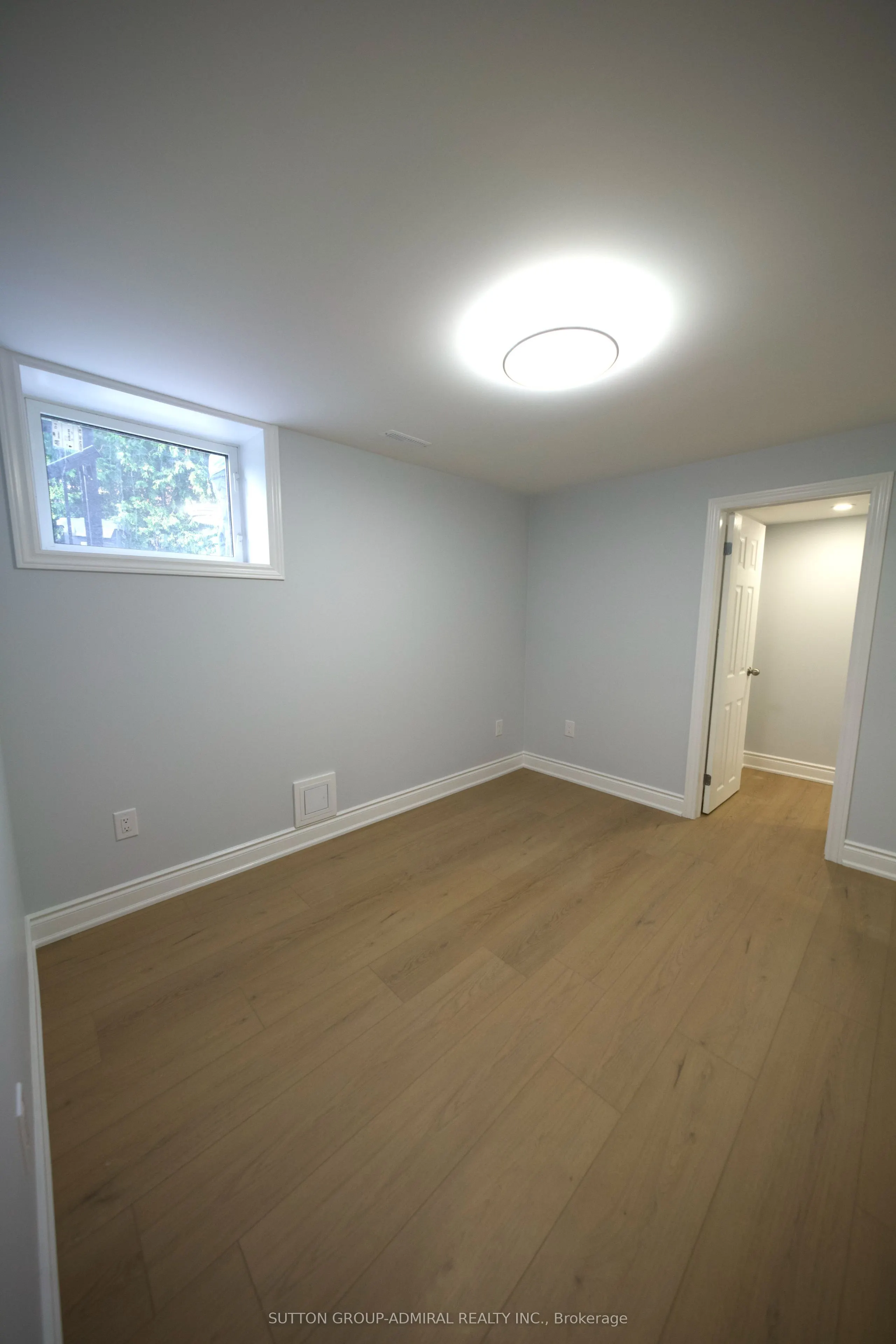 1225 Verhoeven Court #Basement