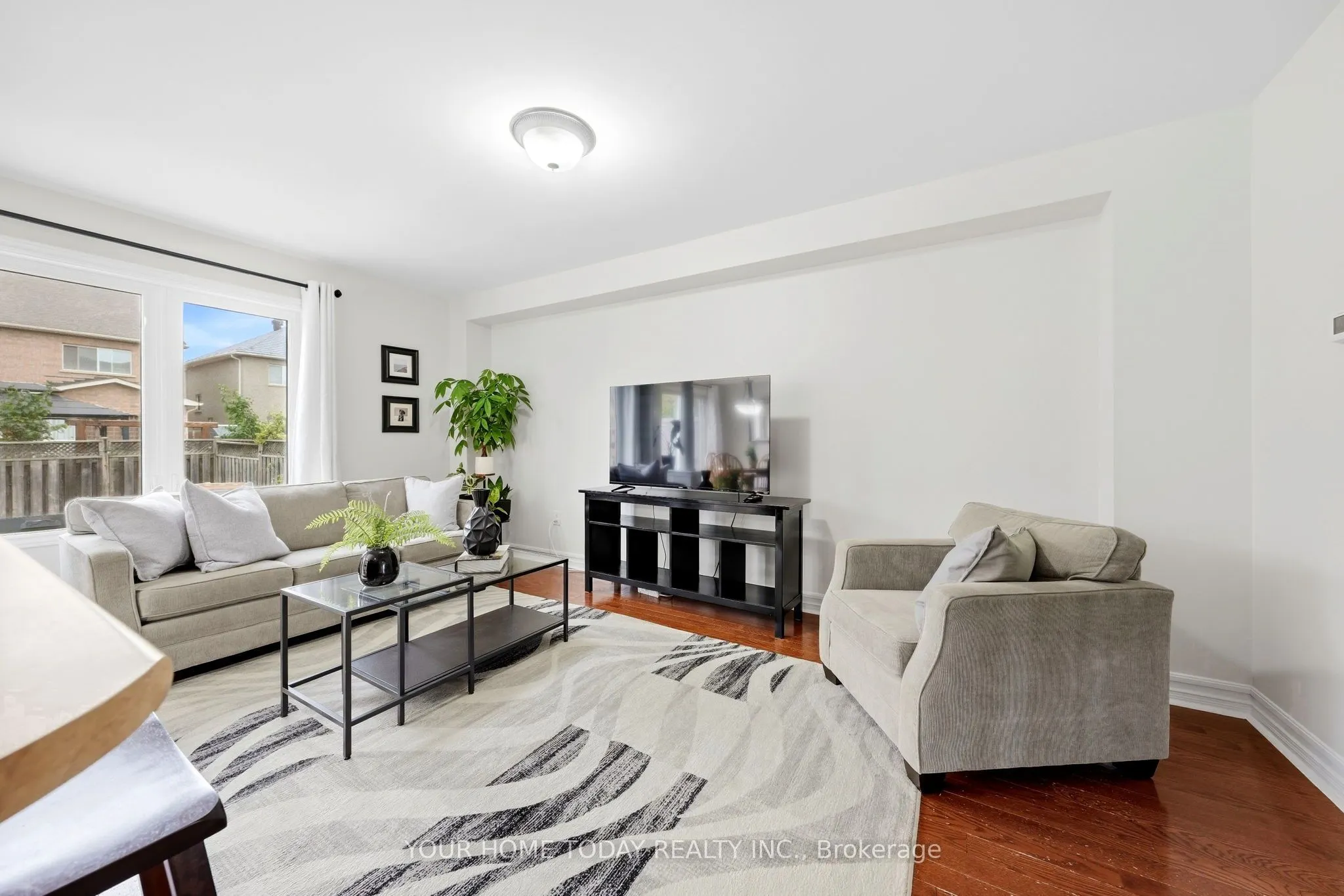 76 Snowberry Crescent