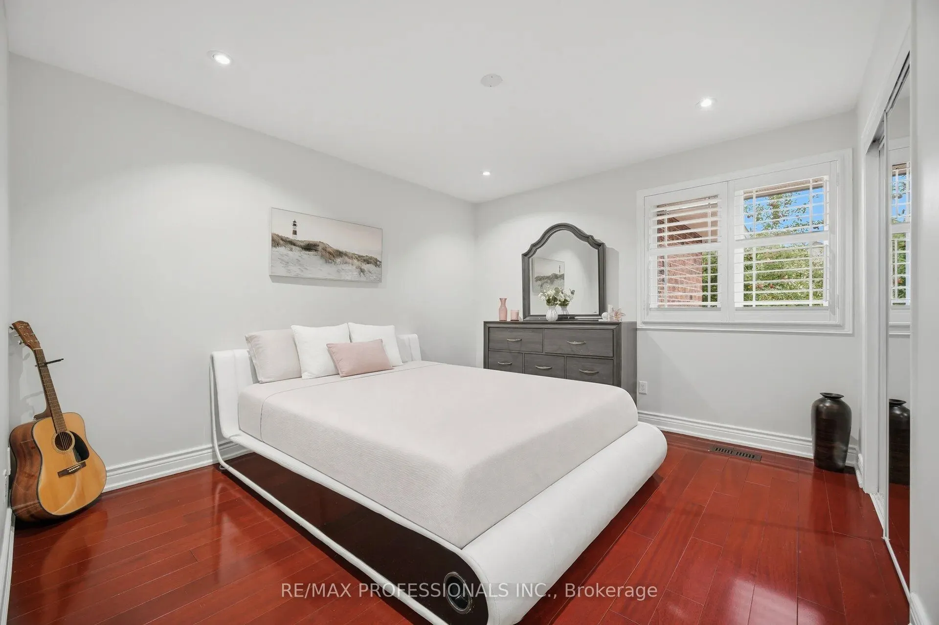 4 McFadden Drive