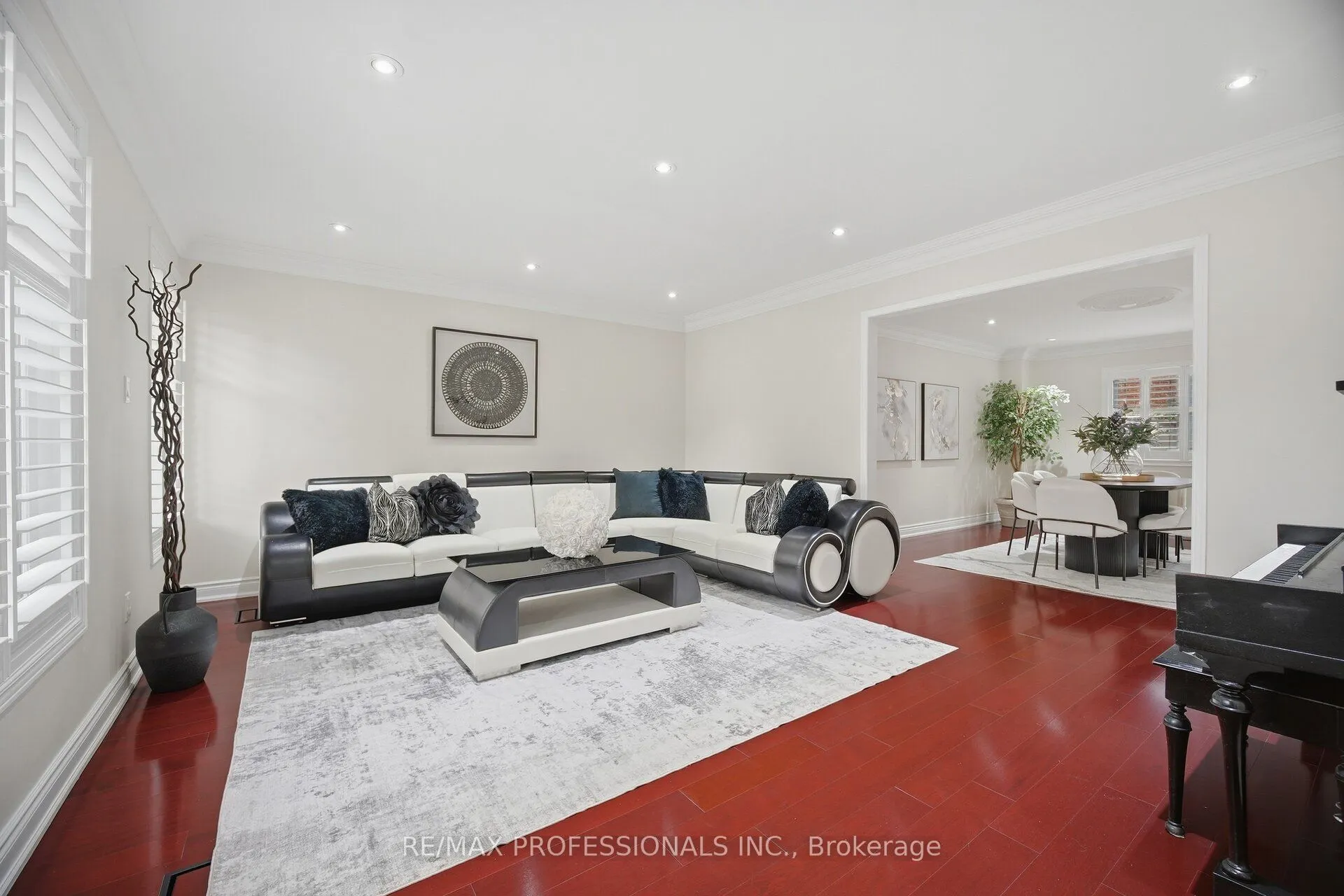 4 McFadden Drive