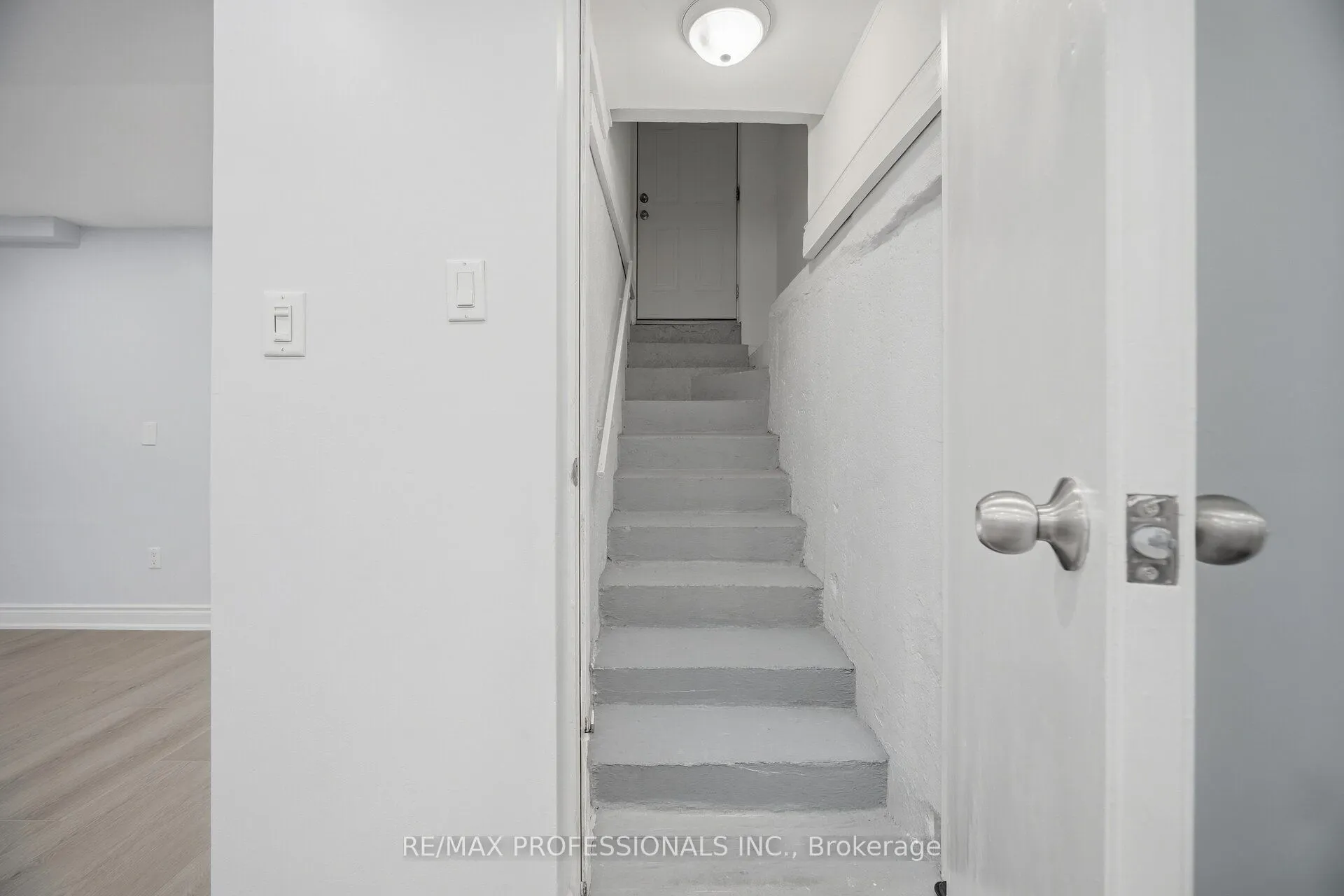 4 McFadden Drive