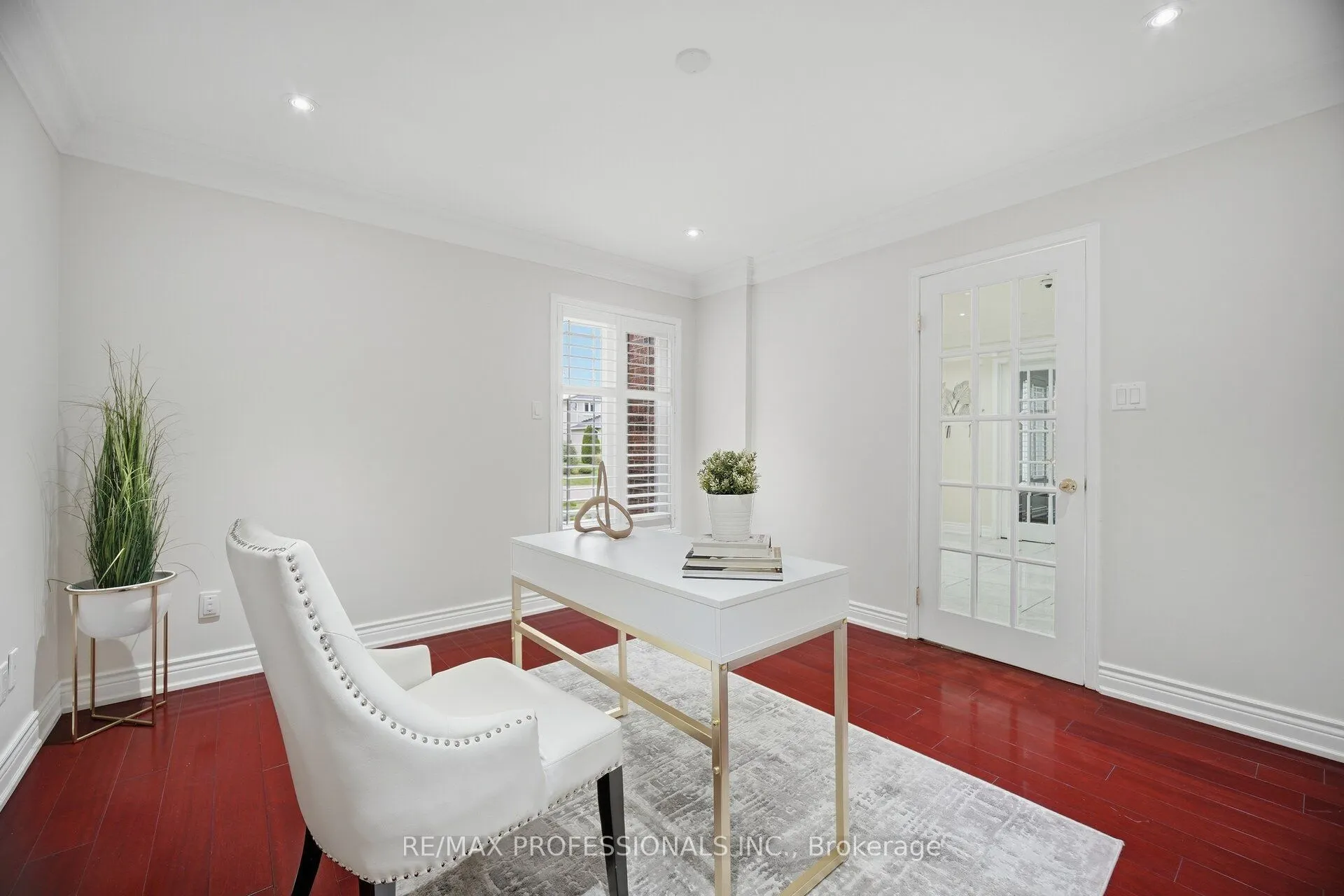 4 McFadden Drive