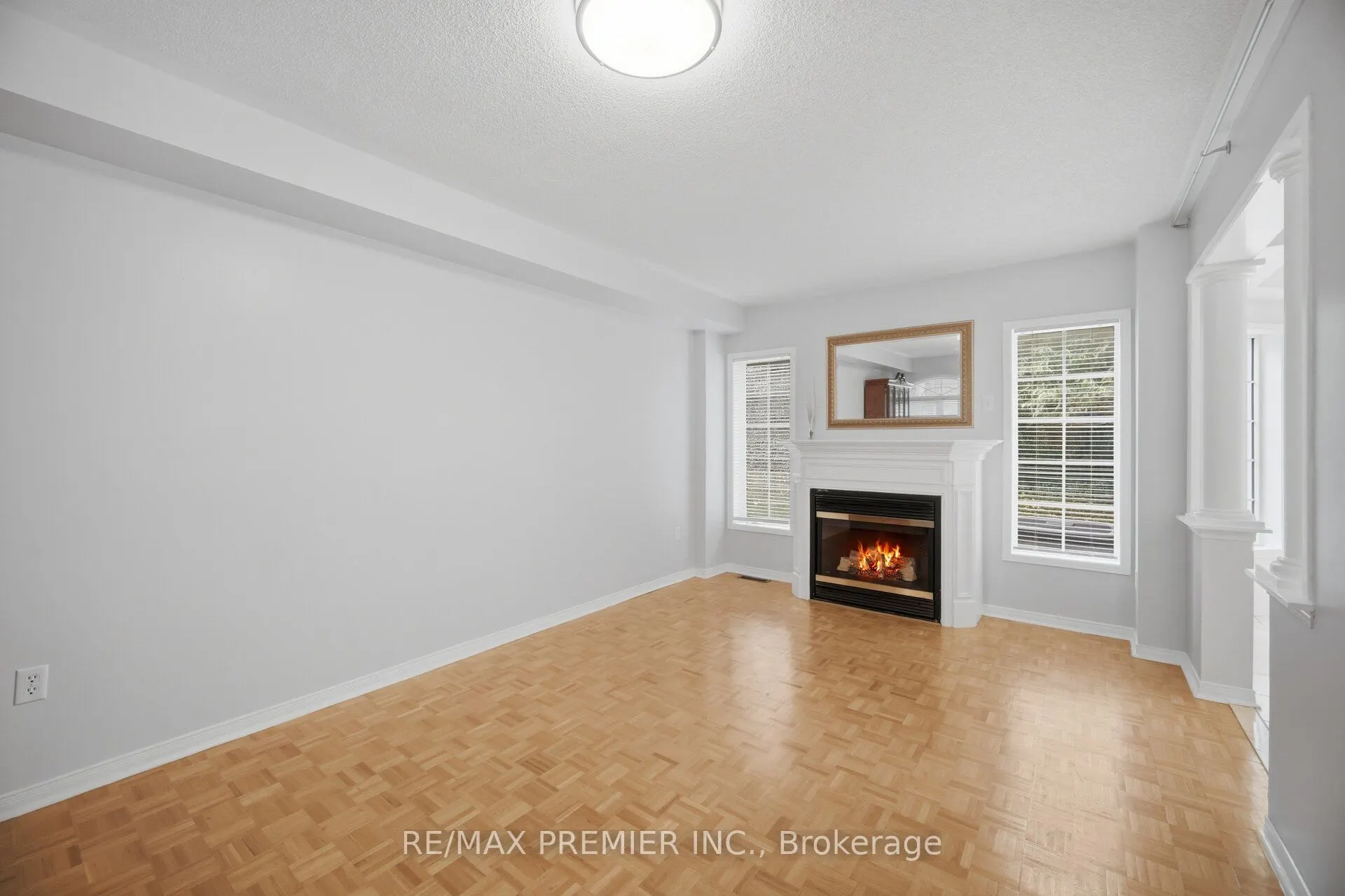 14 Crestridge Drive